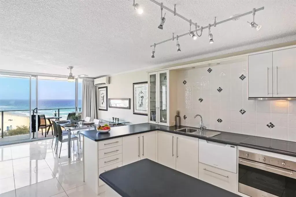 Kitchen/Kitchenette in One The Esplanade Apartments on Surfers Paradise