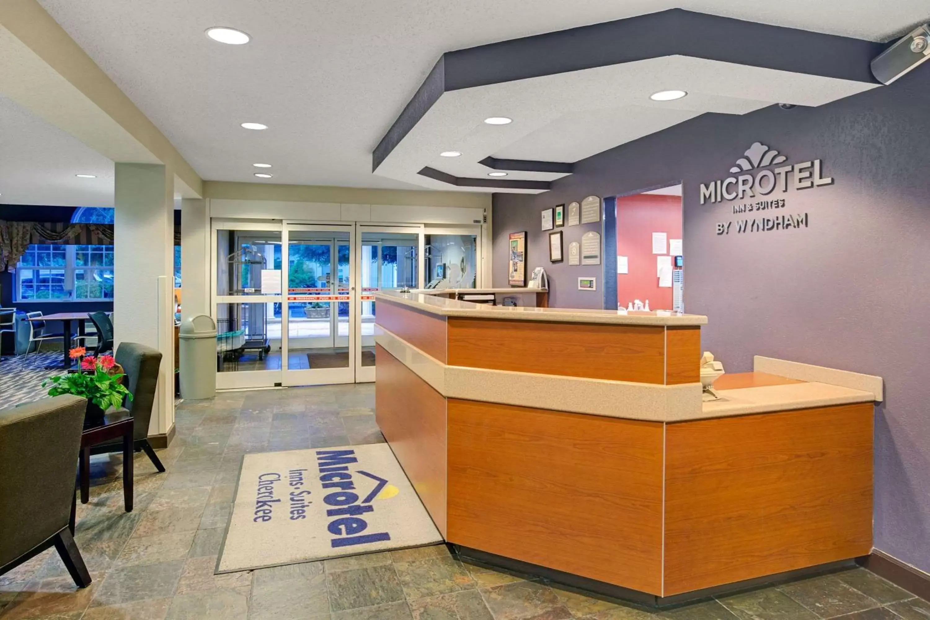 Lobby or reception, Lobby/Reception in Microtel Inn & Suites by Wyndham Cherokee