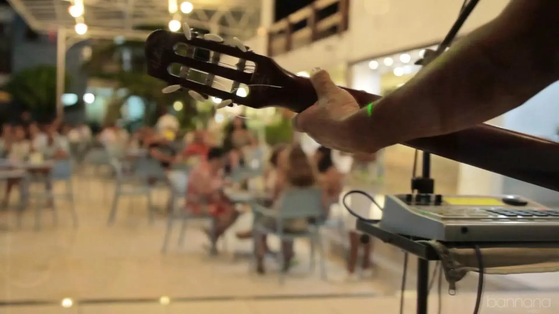 Lounge or bar in Brisa da Praia Park Hotel Lounge or bar in Brisa da Praia Park Hotel