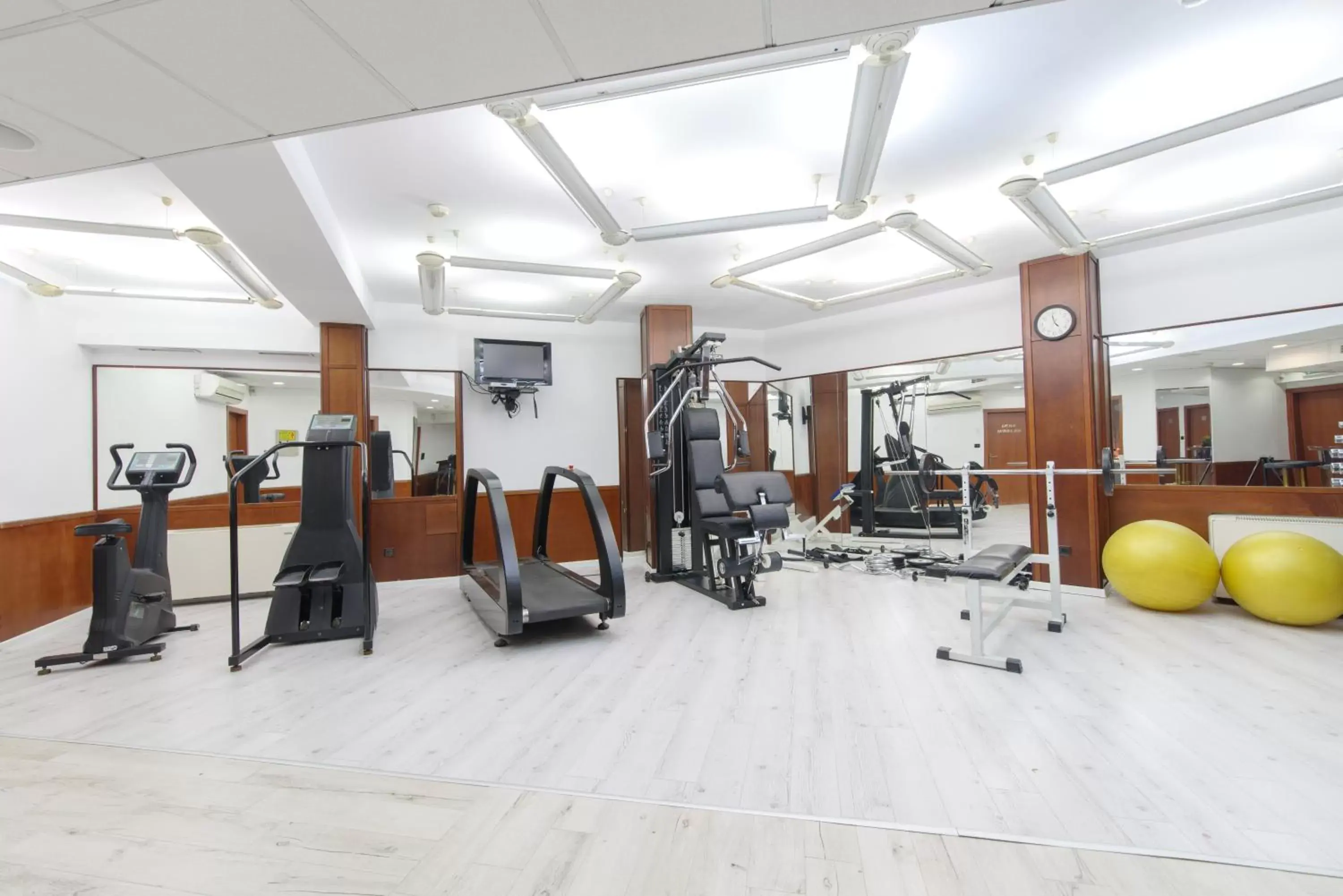 Fitness centre/facilities, Fitness Center/Facilities in Hotel Downtown - TOP location in the heart of Sofia city