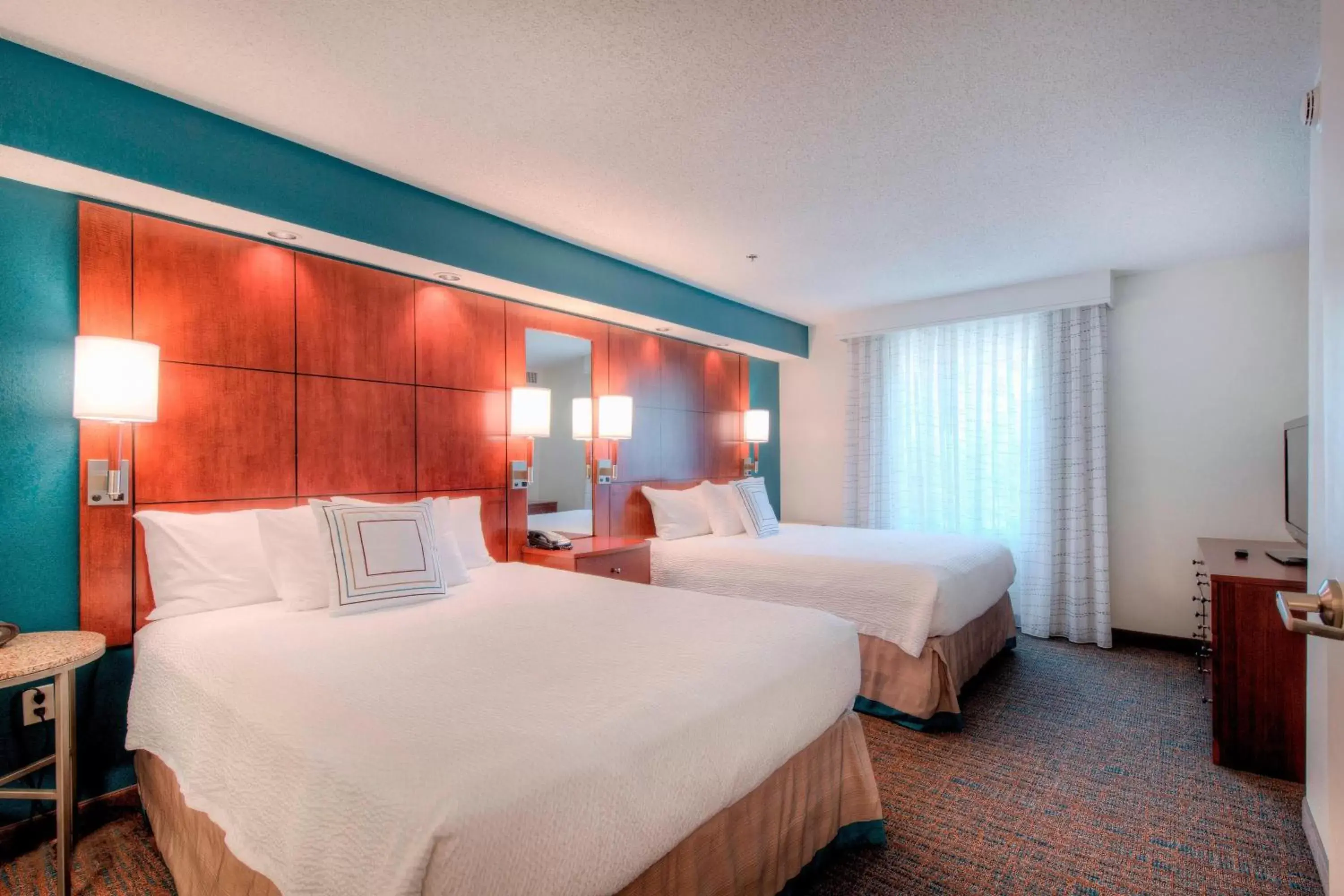 Bedroom, Bed in Residence Inn by Marriott Chapel Hill