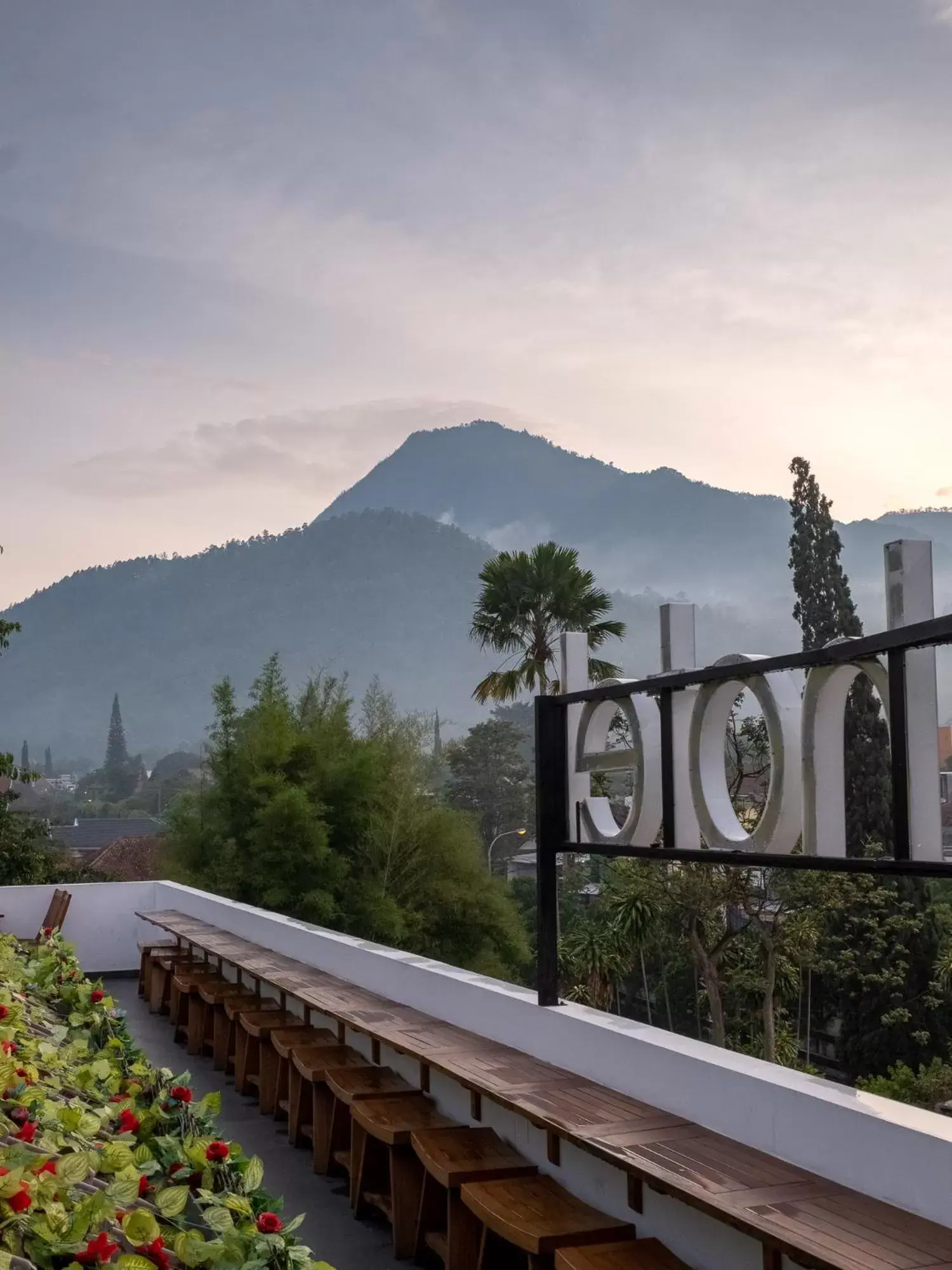 Mountain view in Three Eight Front One Boutique Batu Malang Mountain view in Three Eight Front One Boutique Batu Malang