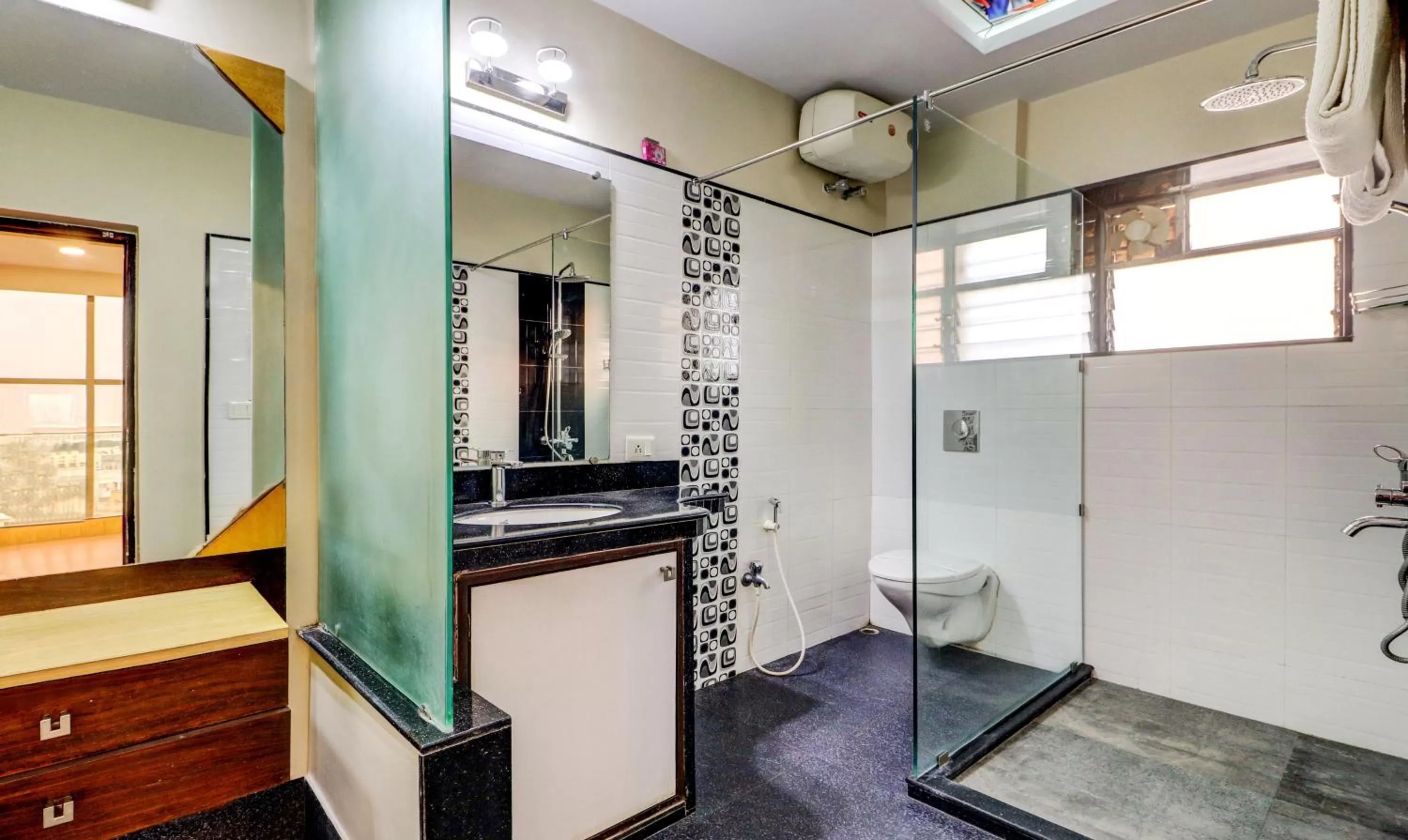 Shower in Treebo Sreema - 2 km From Salt Lake Sector V