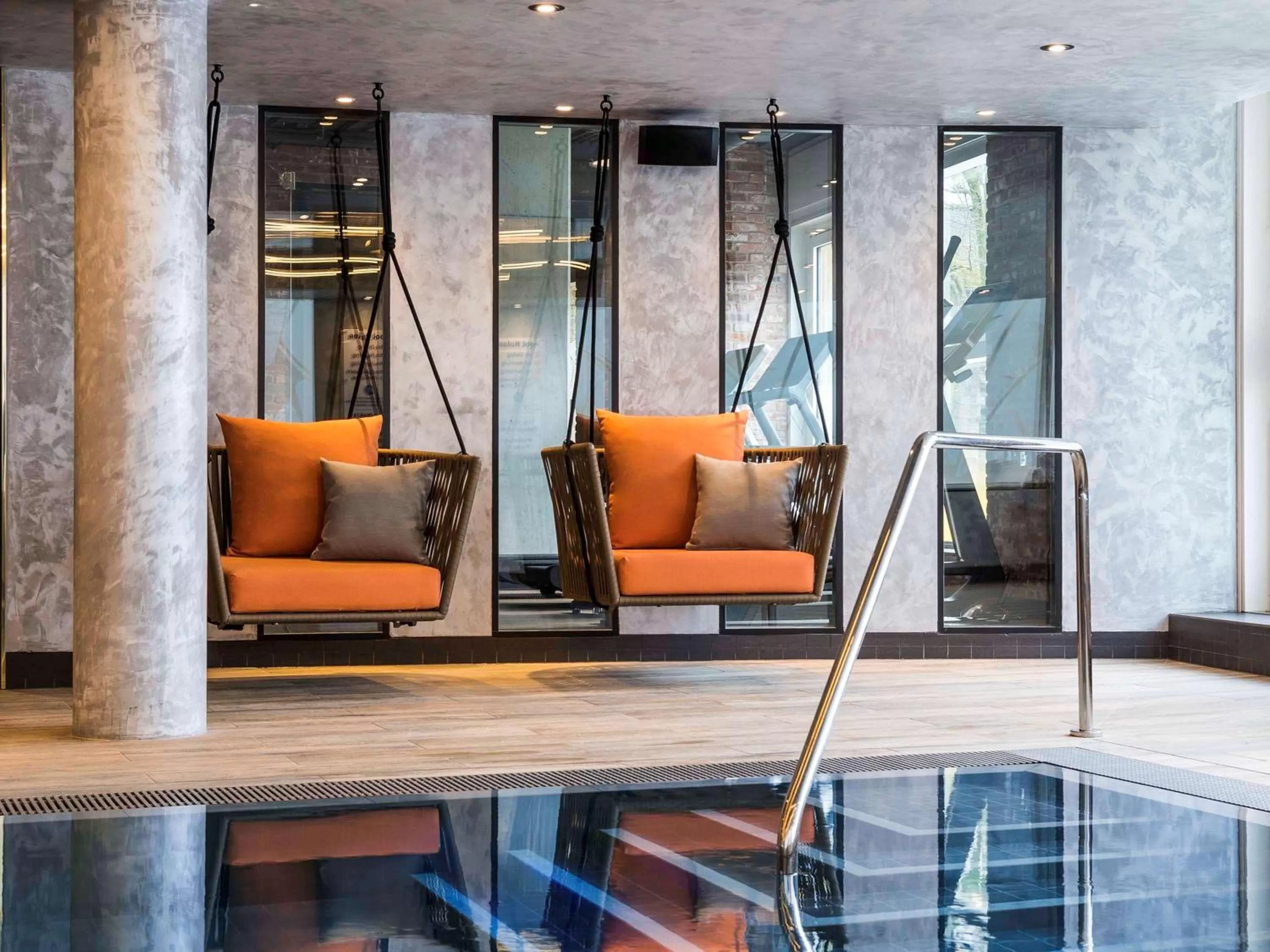 On site in Novotel London Canary Wharf