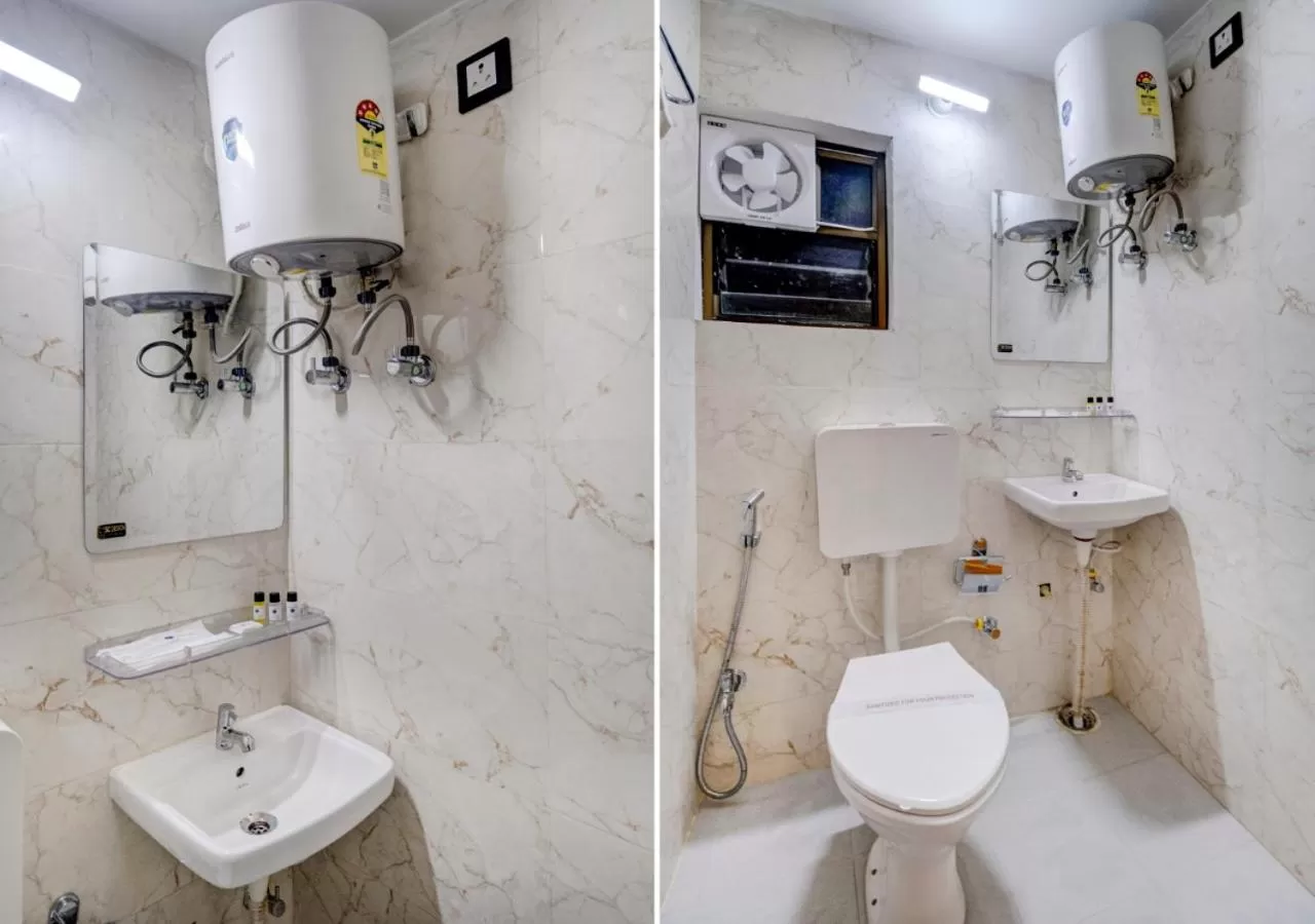 Bathroom in Hotel Sai Rain Tree