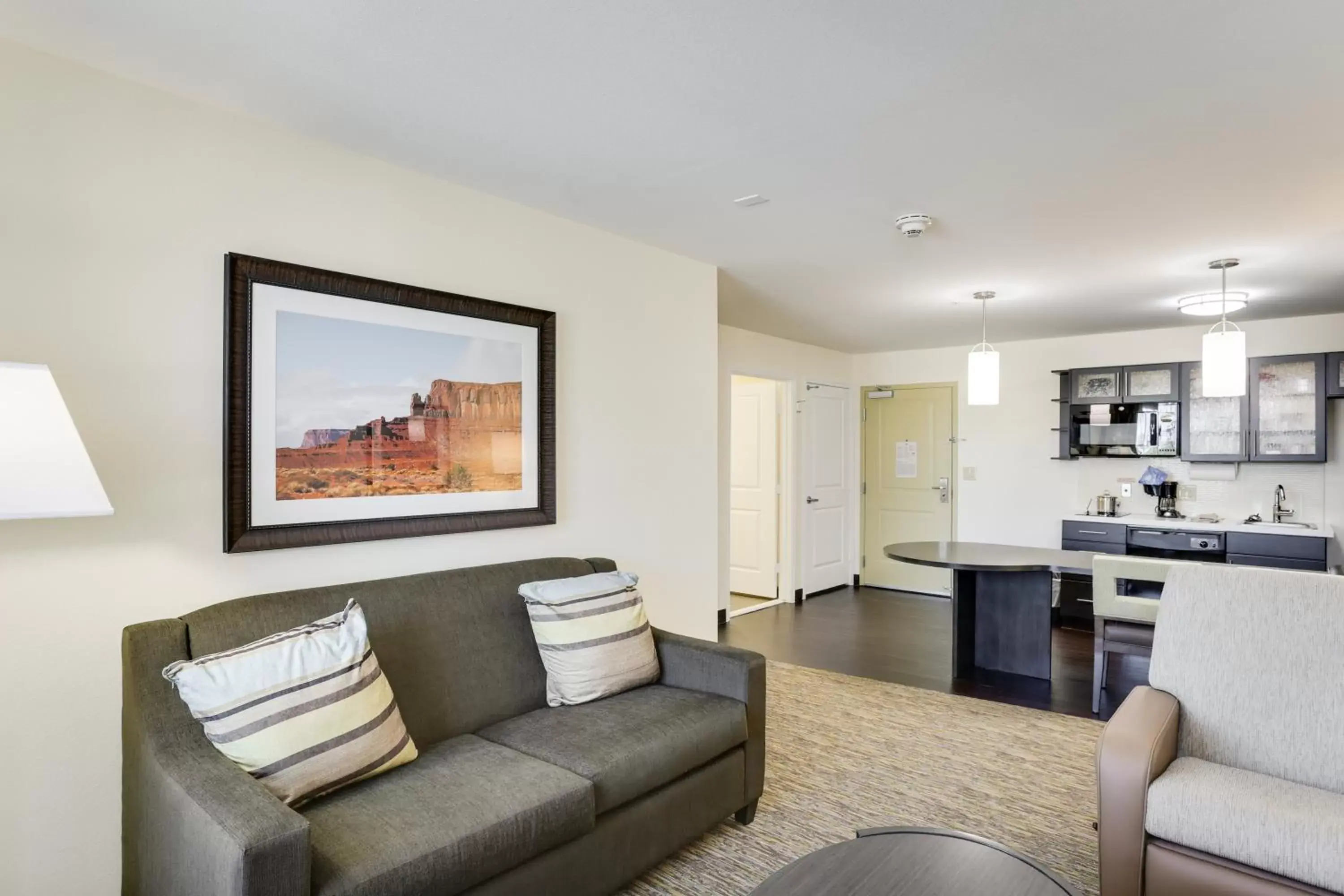 One-Bedroom King Suite - Disability Access in Candlewood Suites College Station by IHG One-Bedroom King Suite - Disability Access in Candlewood Suites College Station by IHG