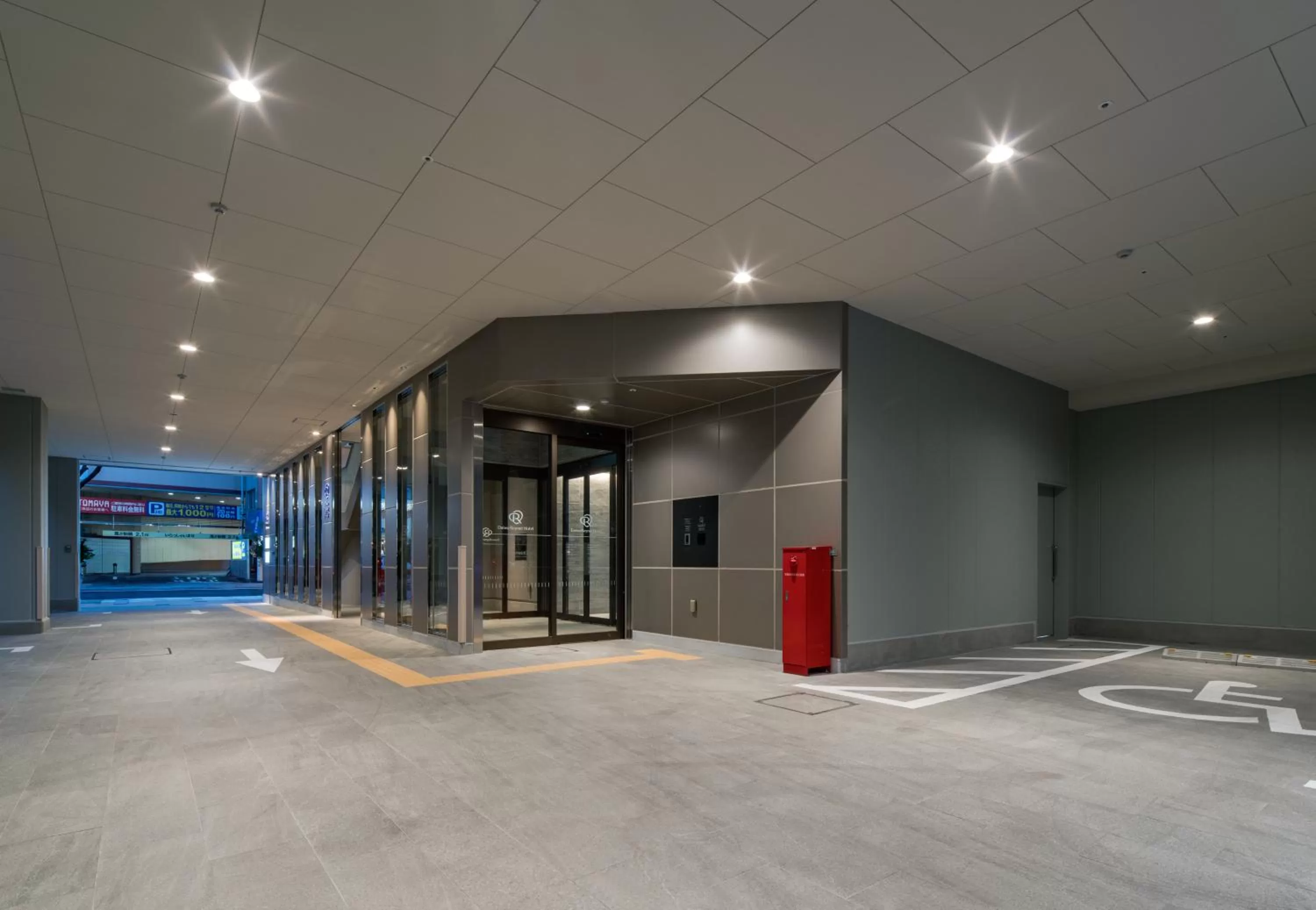 Facade/entrance in DEL style Fukuoka Nishinakasu by Daiwa Roynet Hotel