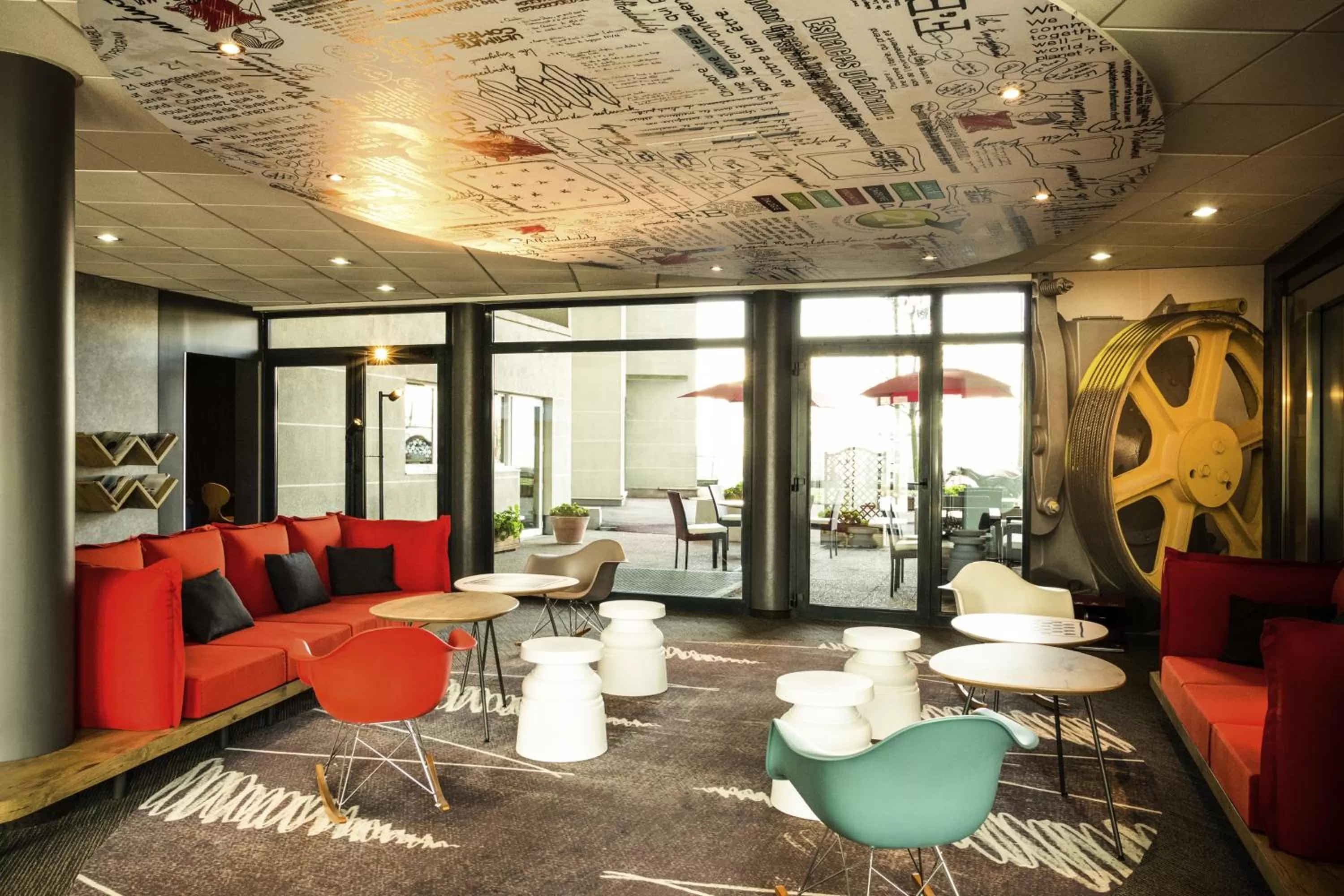 Dining area in ibis Marne La Vallee Champs-sur-Marne