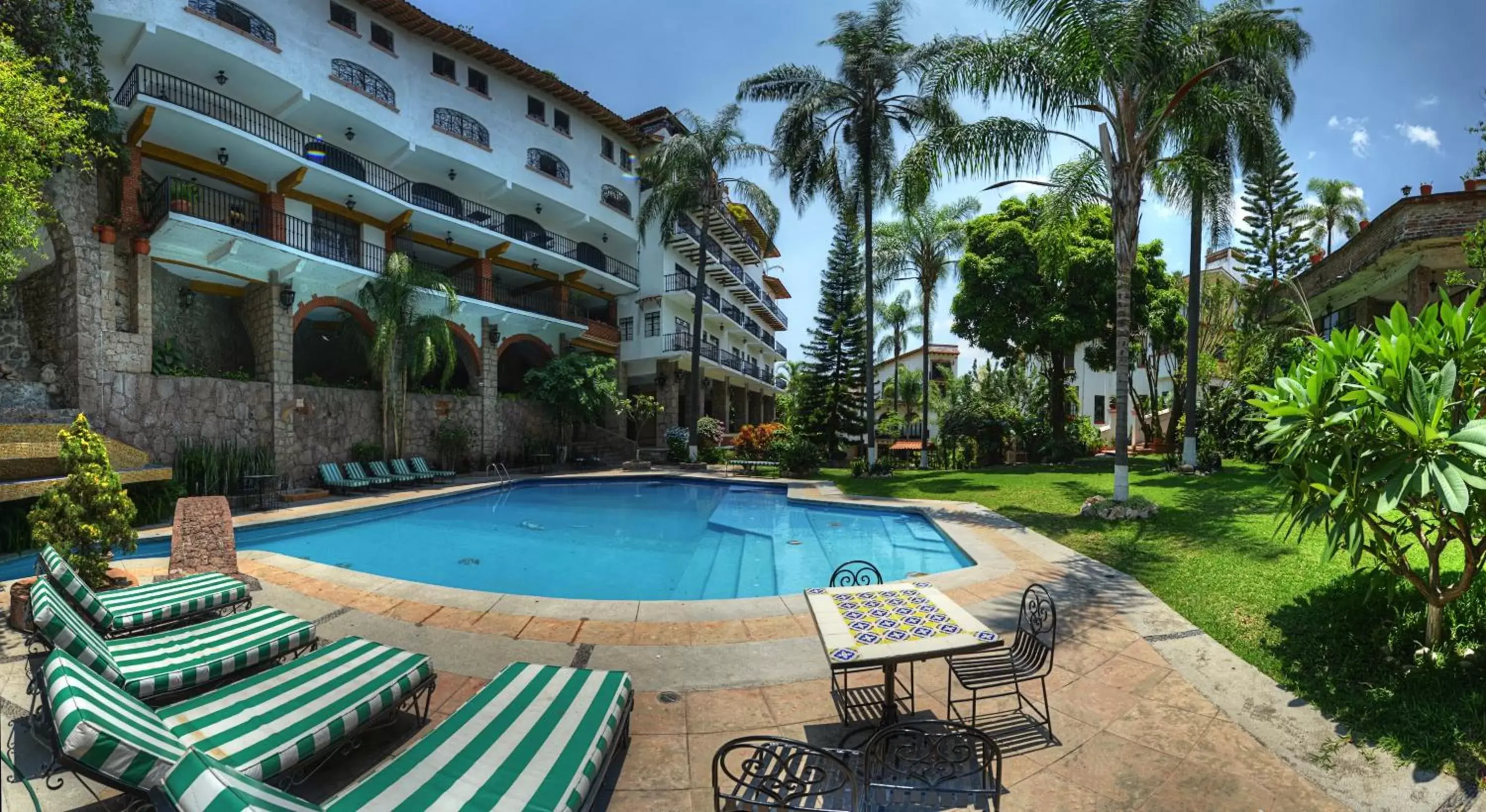 Garden, Swimming Pool in Hotel Posada San Javier