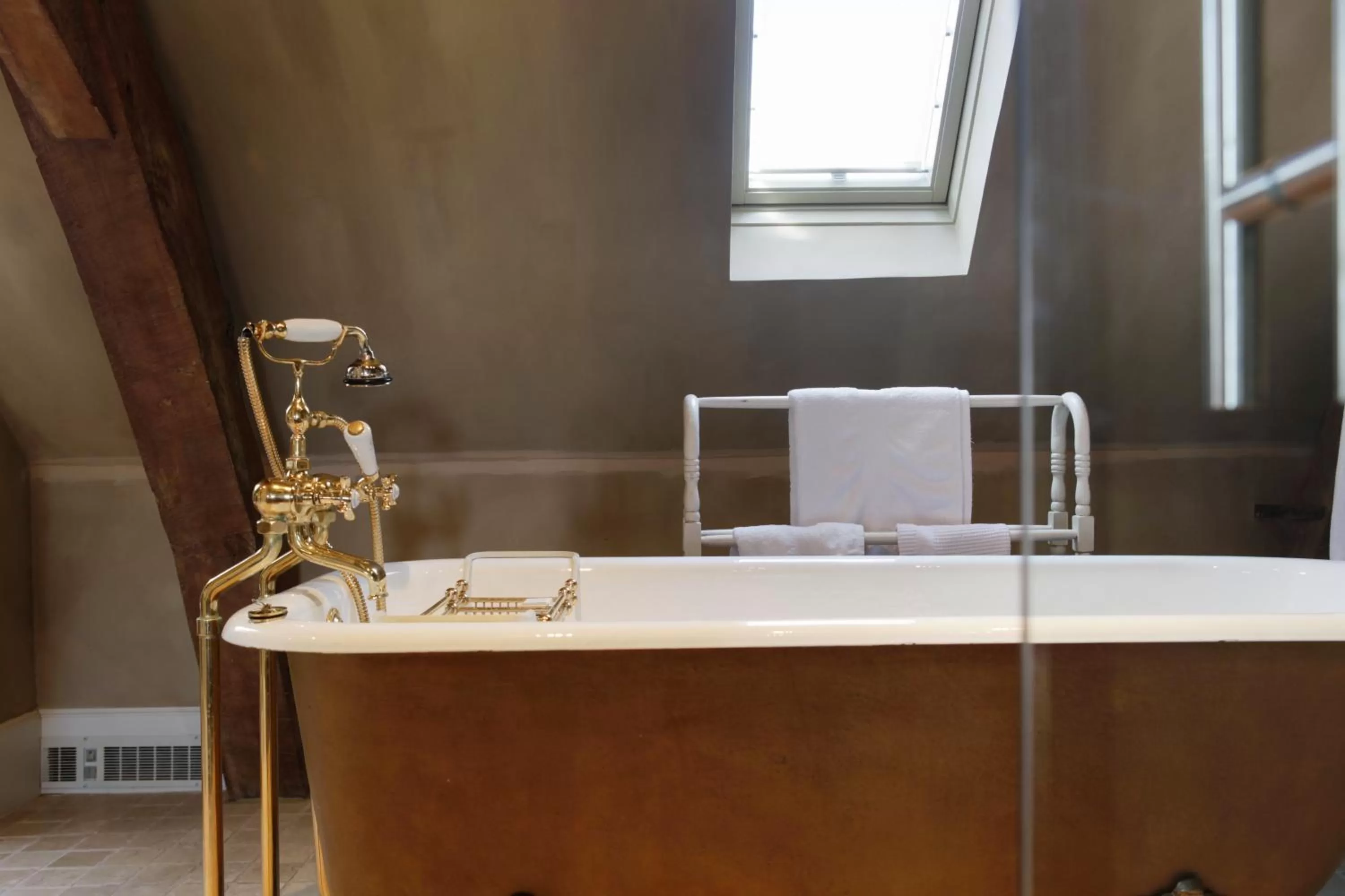 Bathroom in Hotel Recour