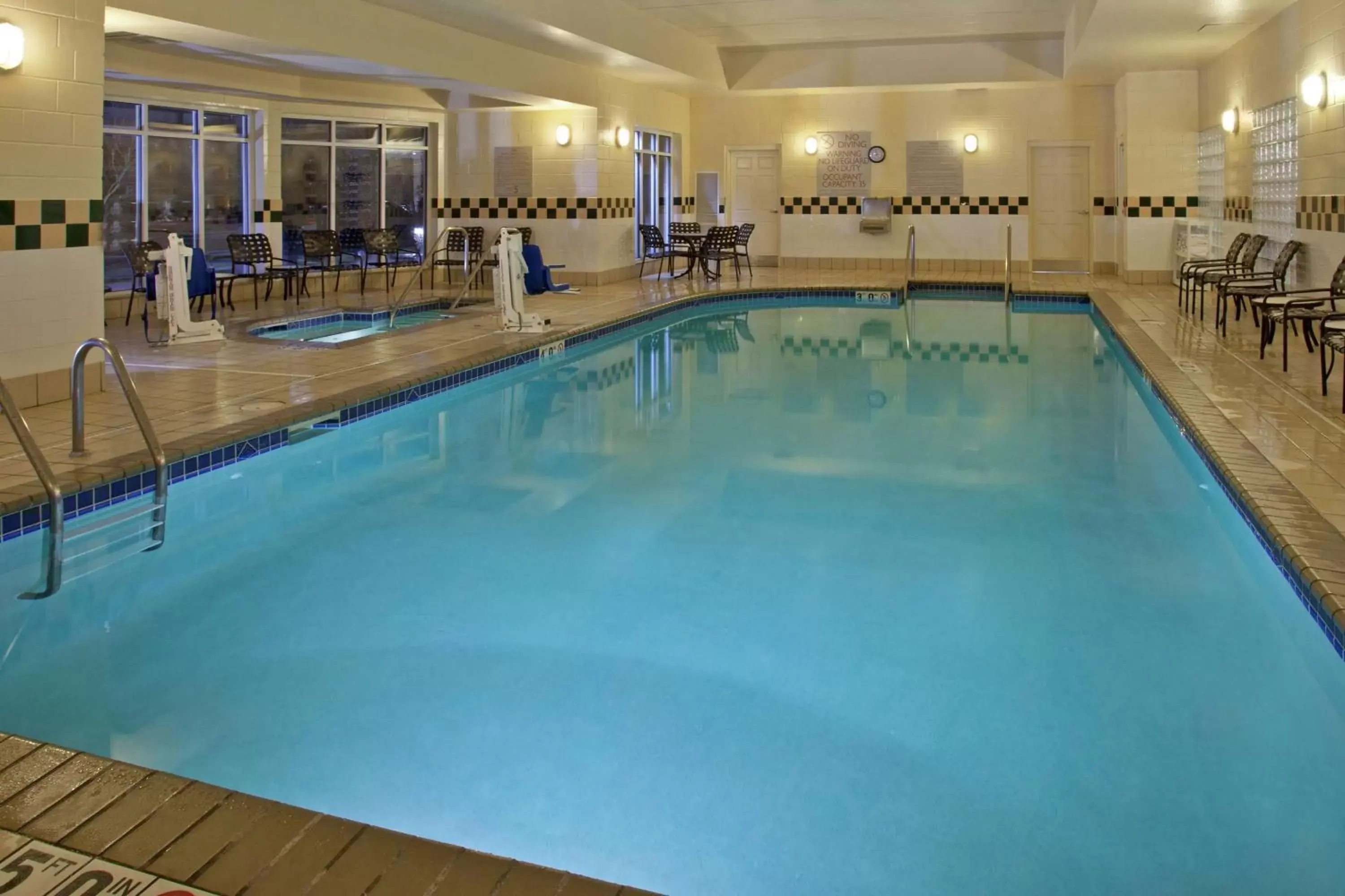 Pool view, Swimming Pool in Hilton Garden Inn Minneapolis/Eden Prairie