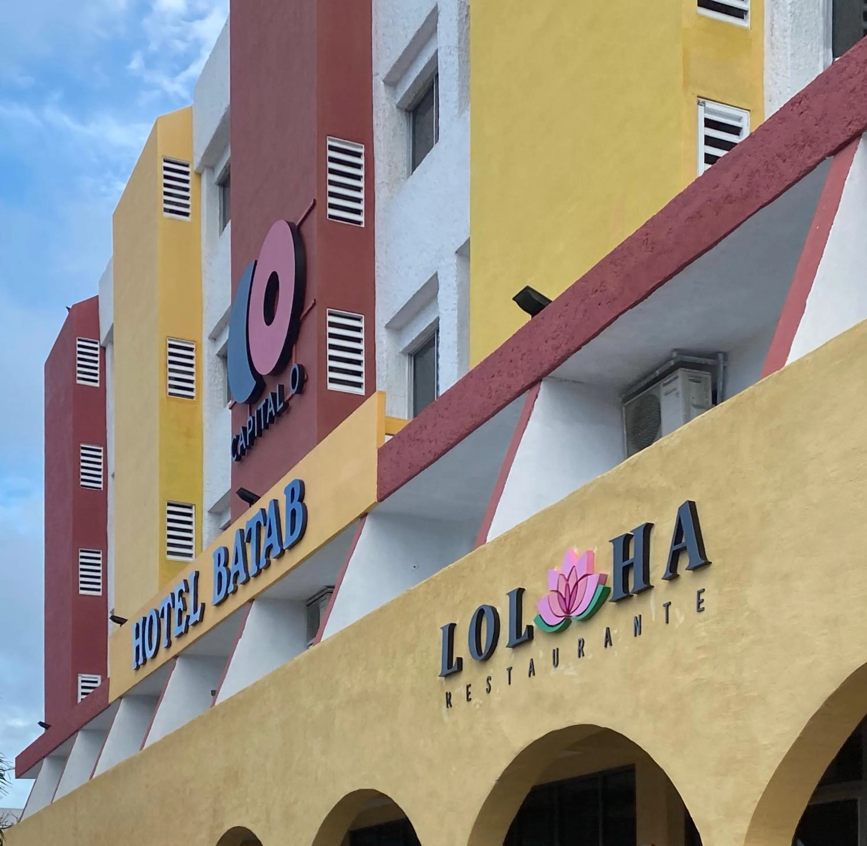 Facade/entrance in Hotel Batab