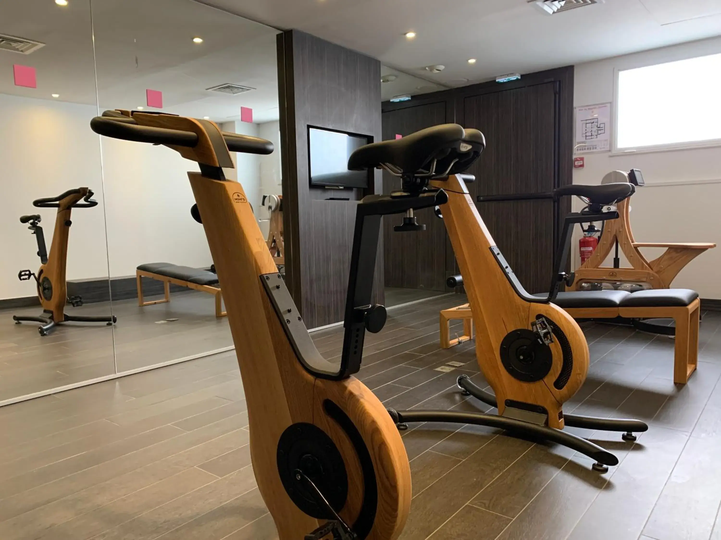 Fitness centre/facilities, Fitness Center/Facilities in Hôtel Le Canberra