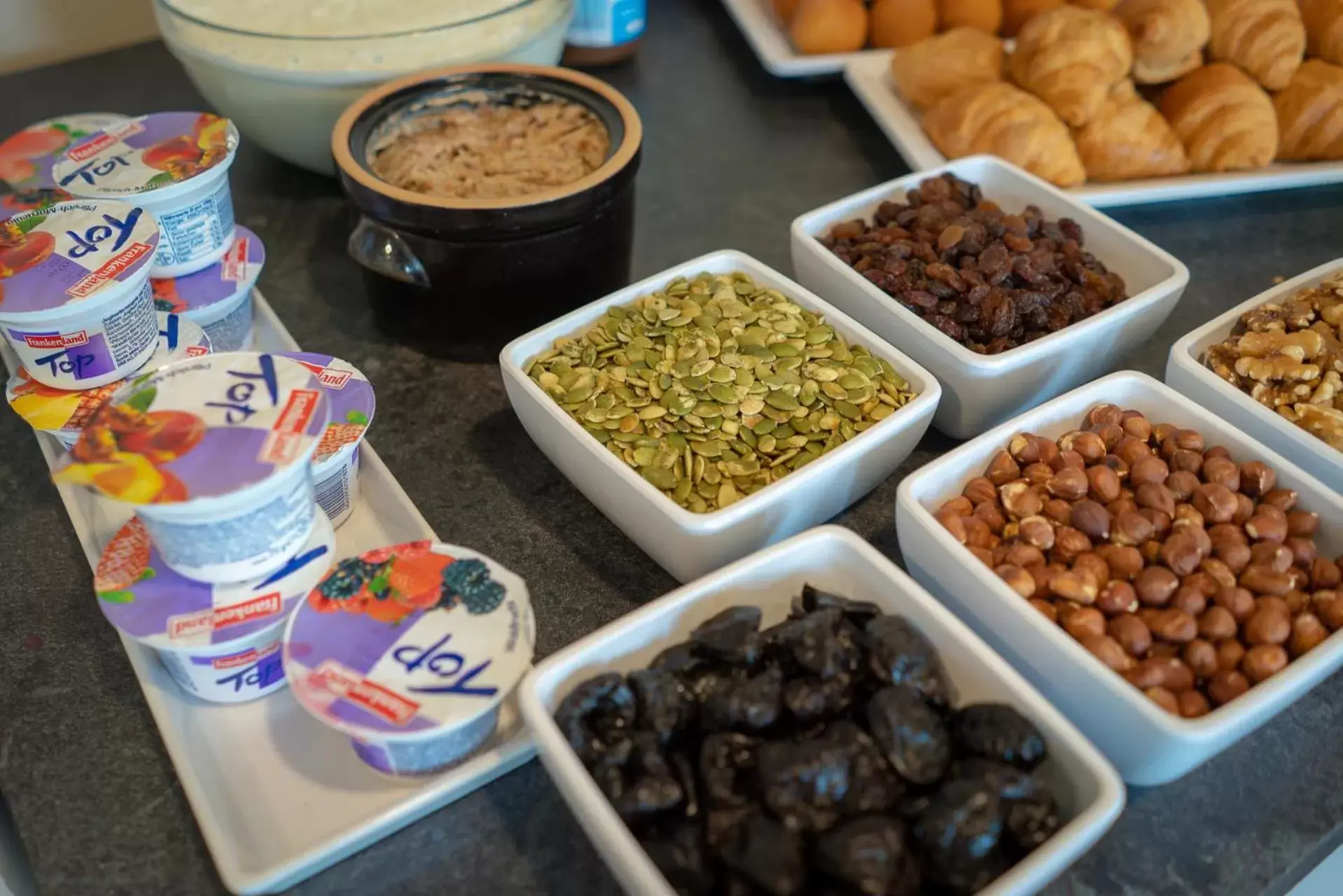 Restaurant/places to eat in Focus Hotel Łódź Restaurant/places to eat in Focus Hotel Łódź