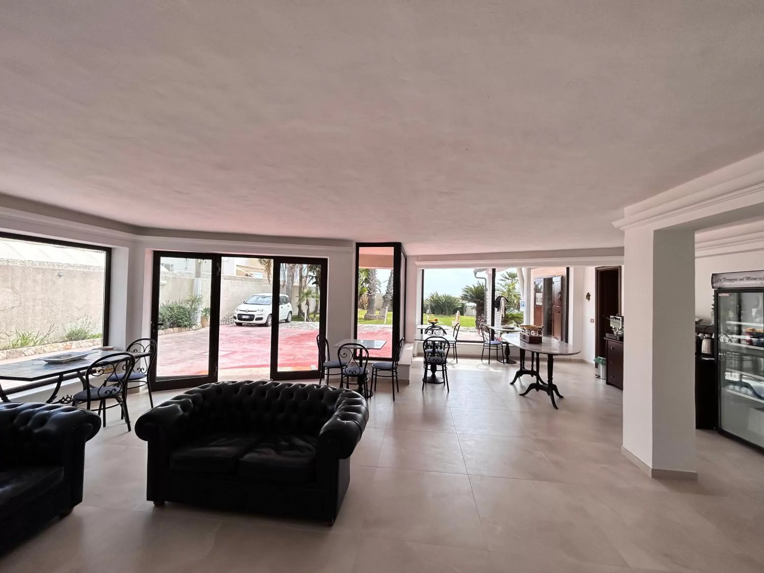 Seating area in B&B La terrazza sul mare