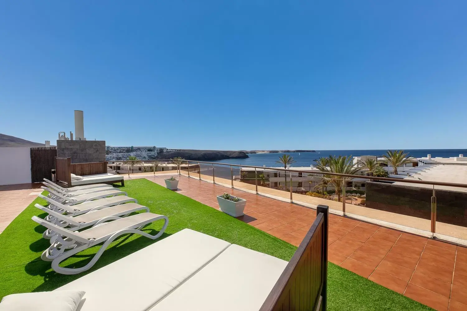 Balcony/Terrace in Hotel Mirador Papagayo by LIVVO