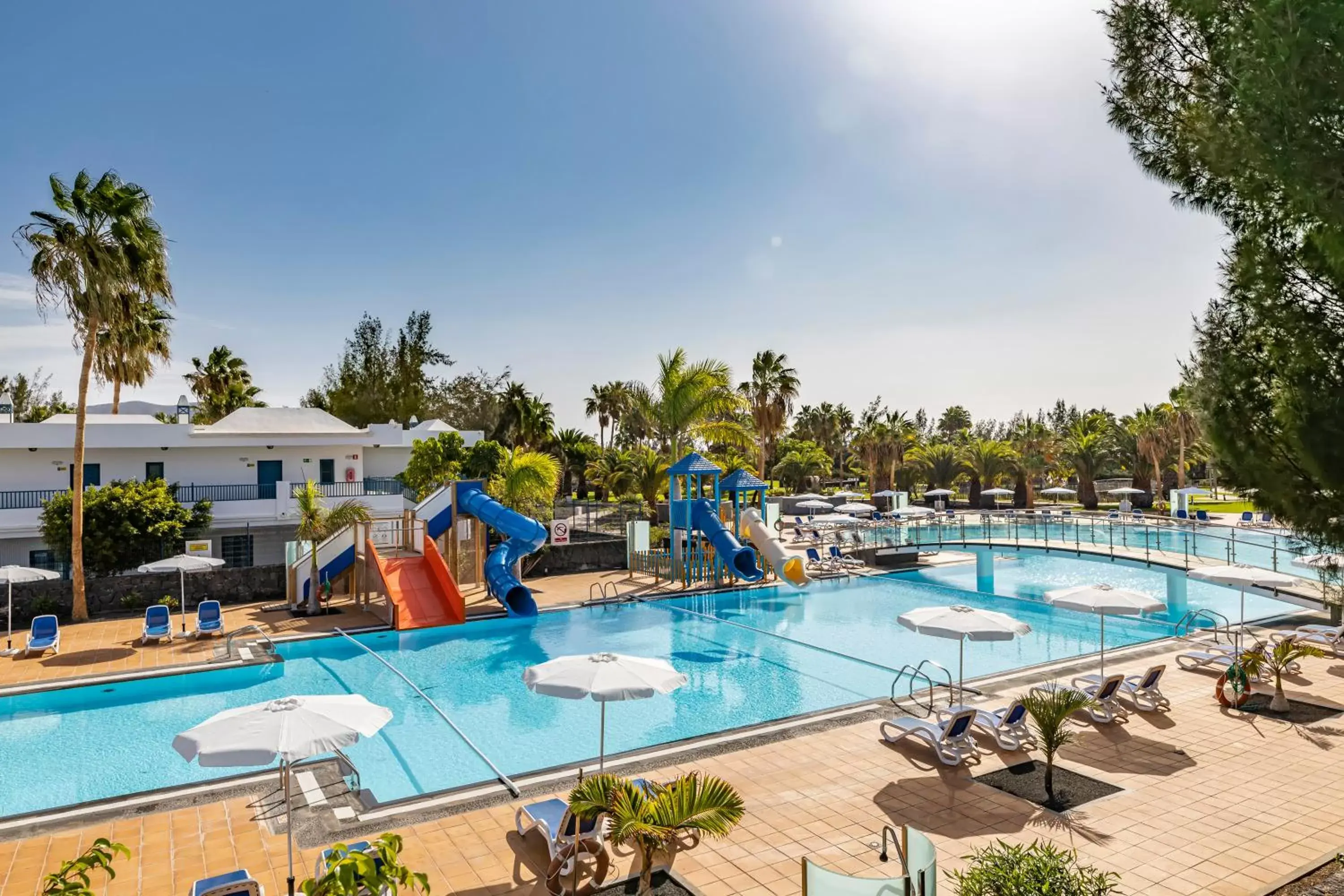 Swimming Pool in THB Tropical Island