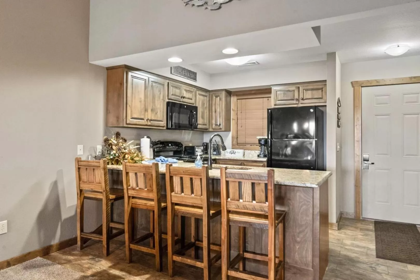 Kitchen or kitchenette in Table Rock Resorts at Indian Point