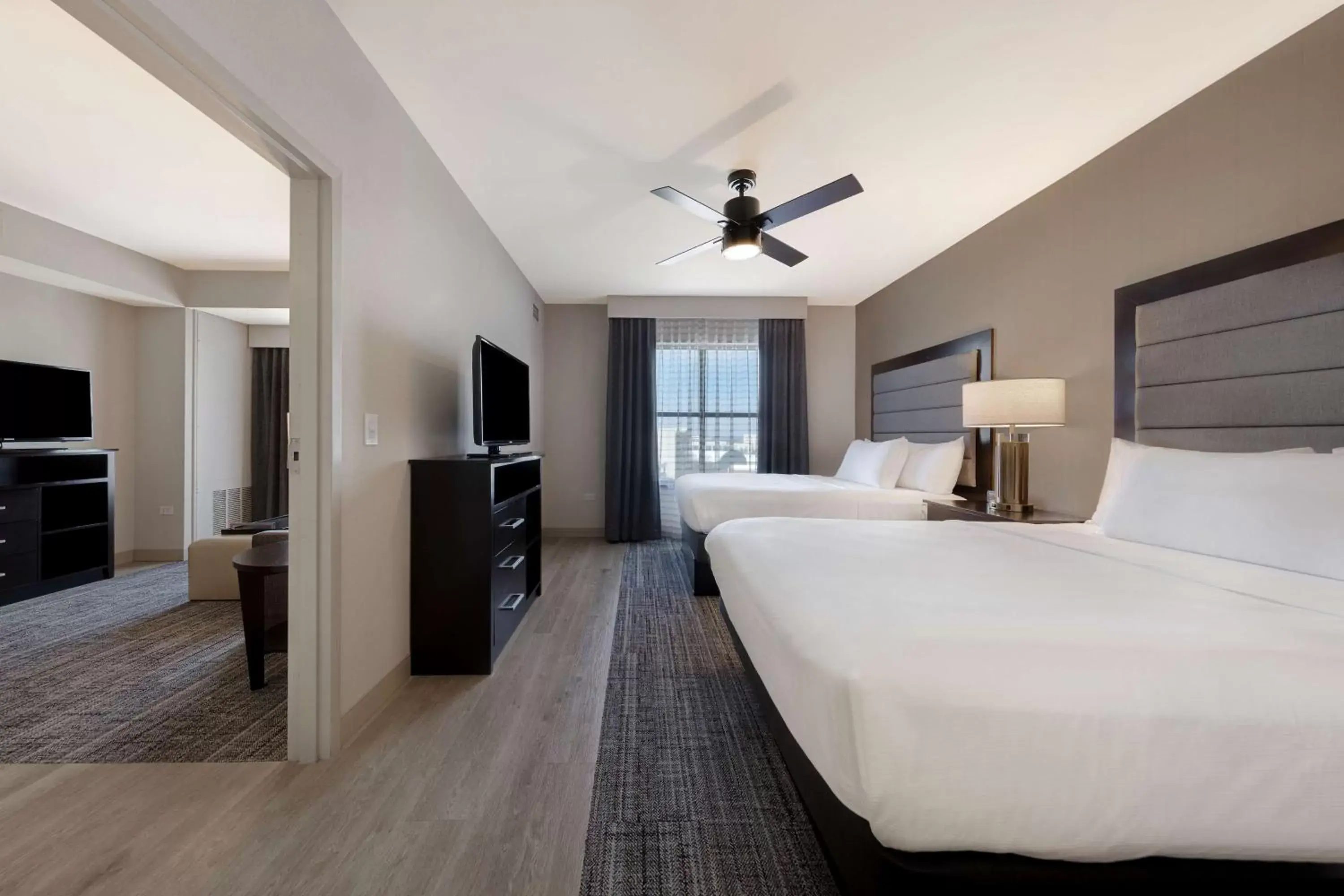 Bedroom in Homewood Suites Nashville Vanderbilt