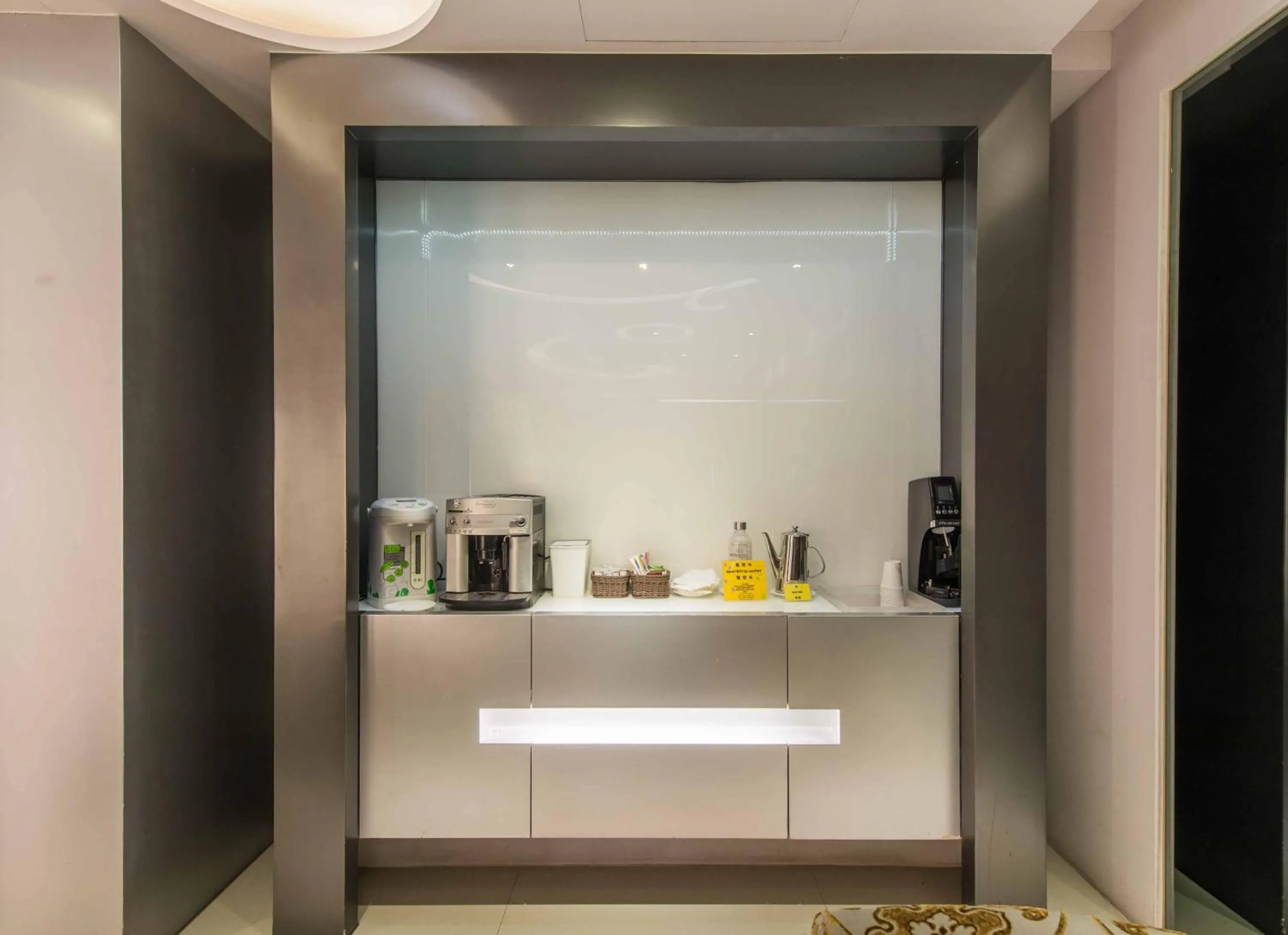 Business facilities in Forward Hotel Taipei Nangang