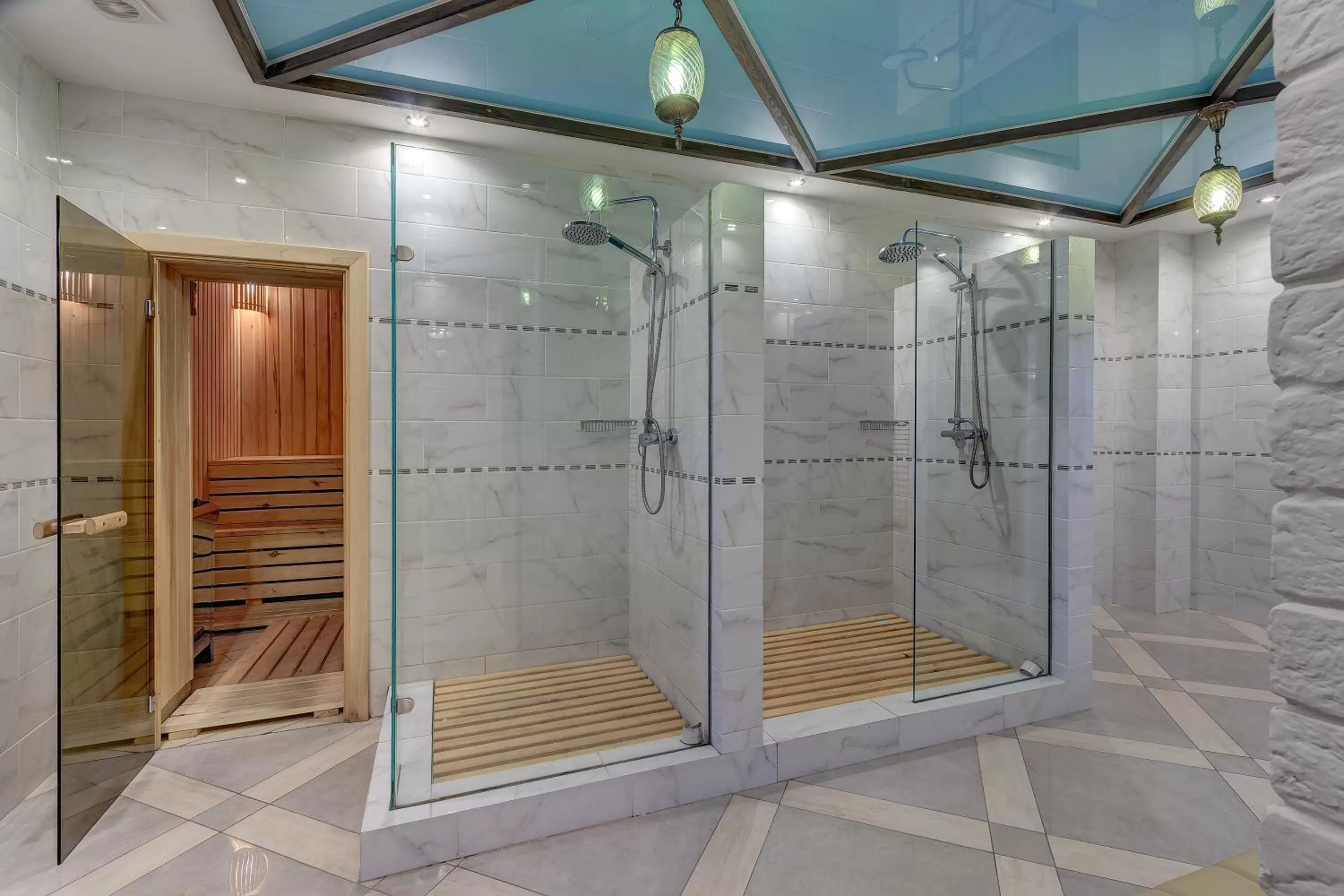 Shower in Resident Hotel Almaty