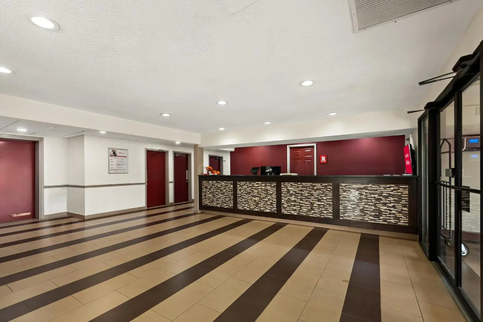 Lobby or reception, Lobby/Reception in Red Roof Inn Martinsburg