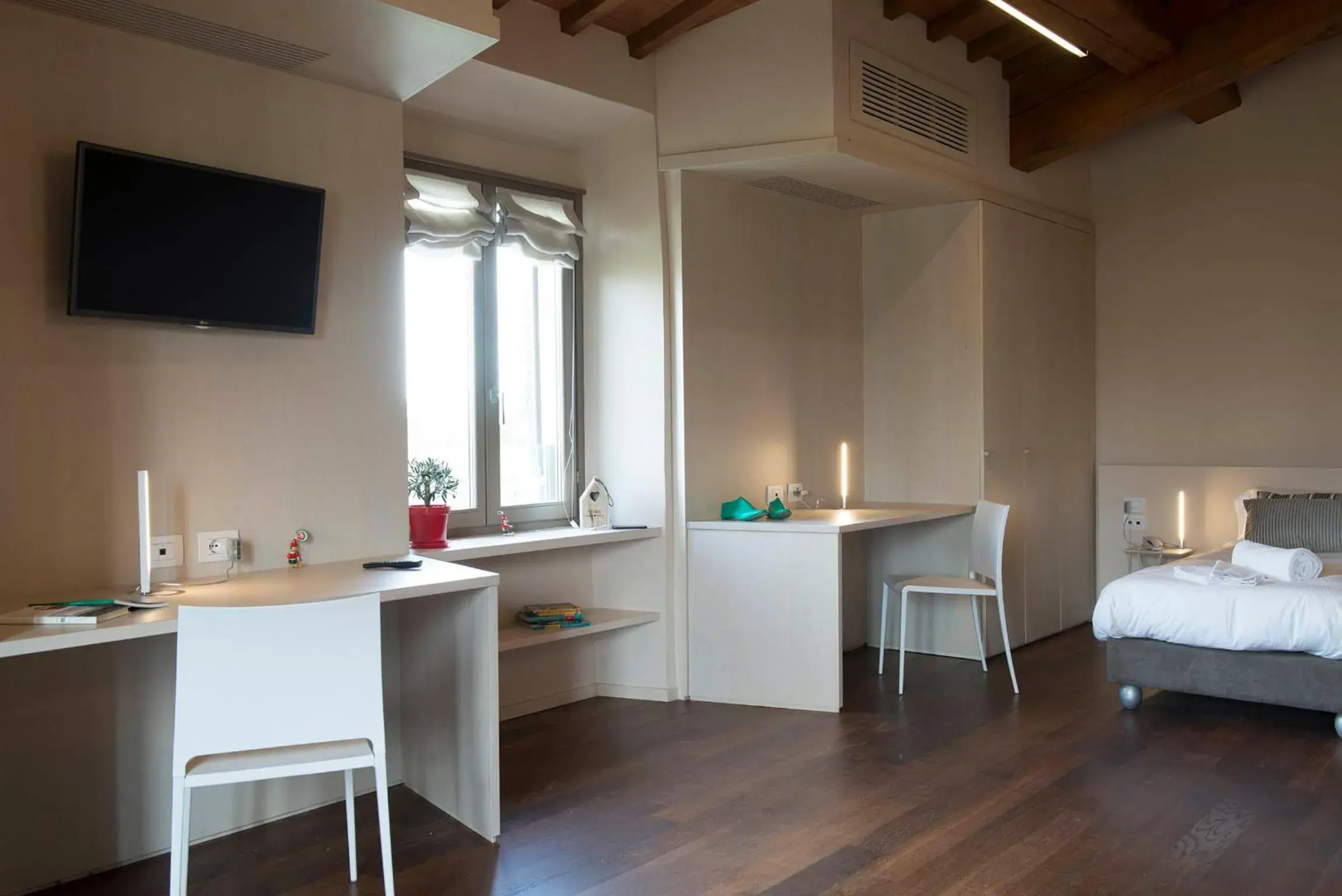 Bedroom, Coffee/Tea Facilities in Pistoia Nursery Campus