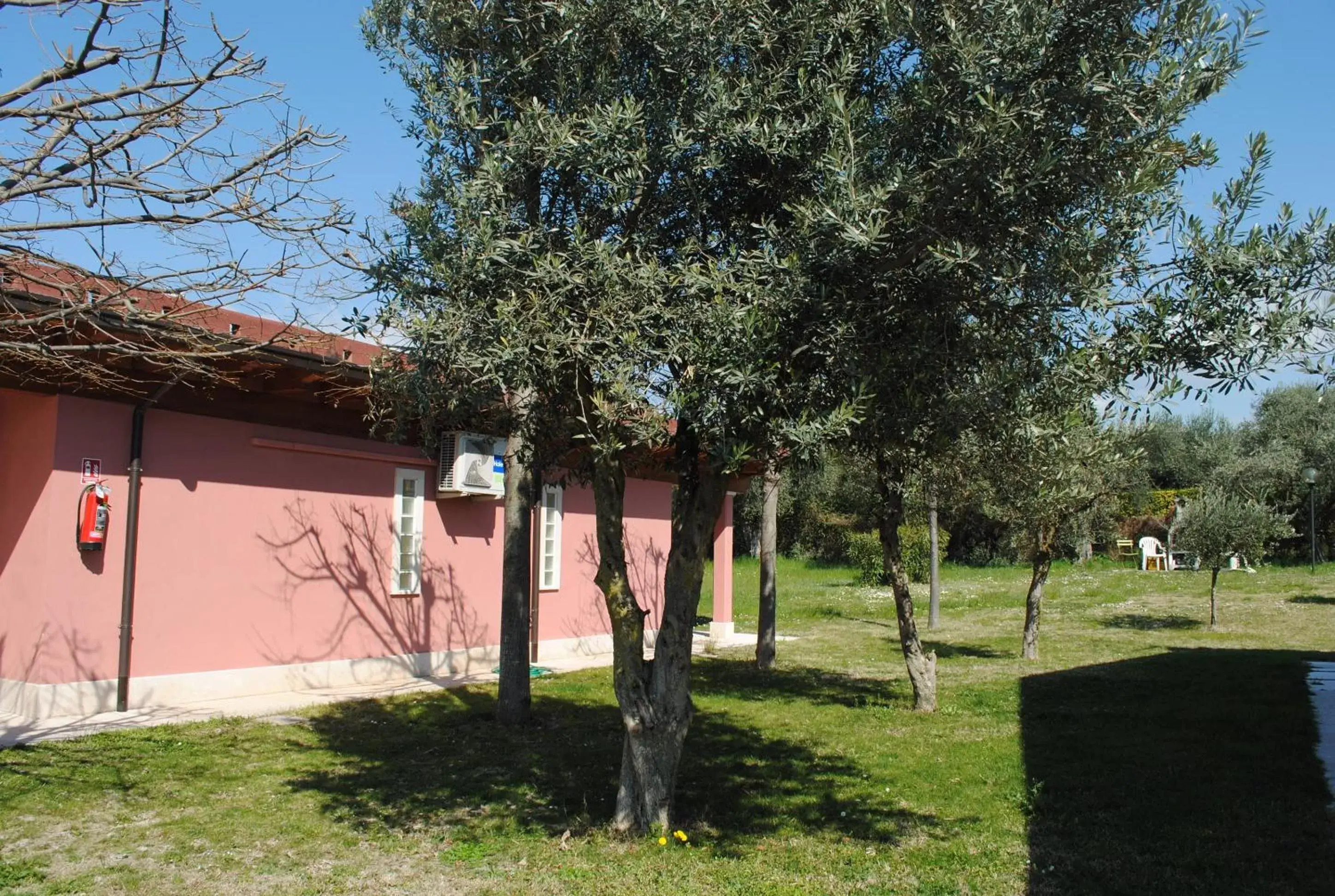 Property building, Garden in AGRITURISMO MELOGRANO D'ORO