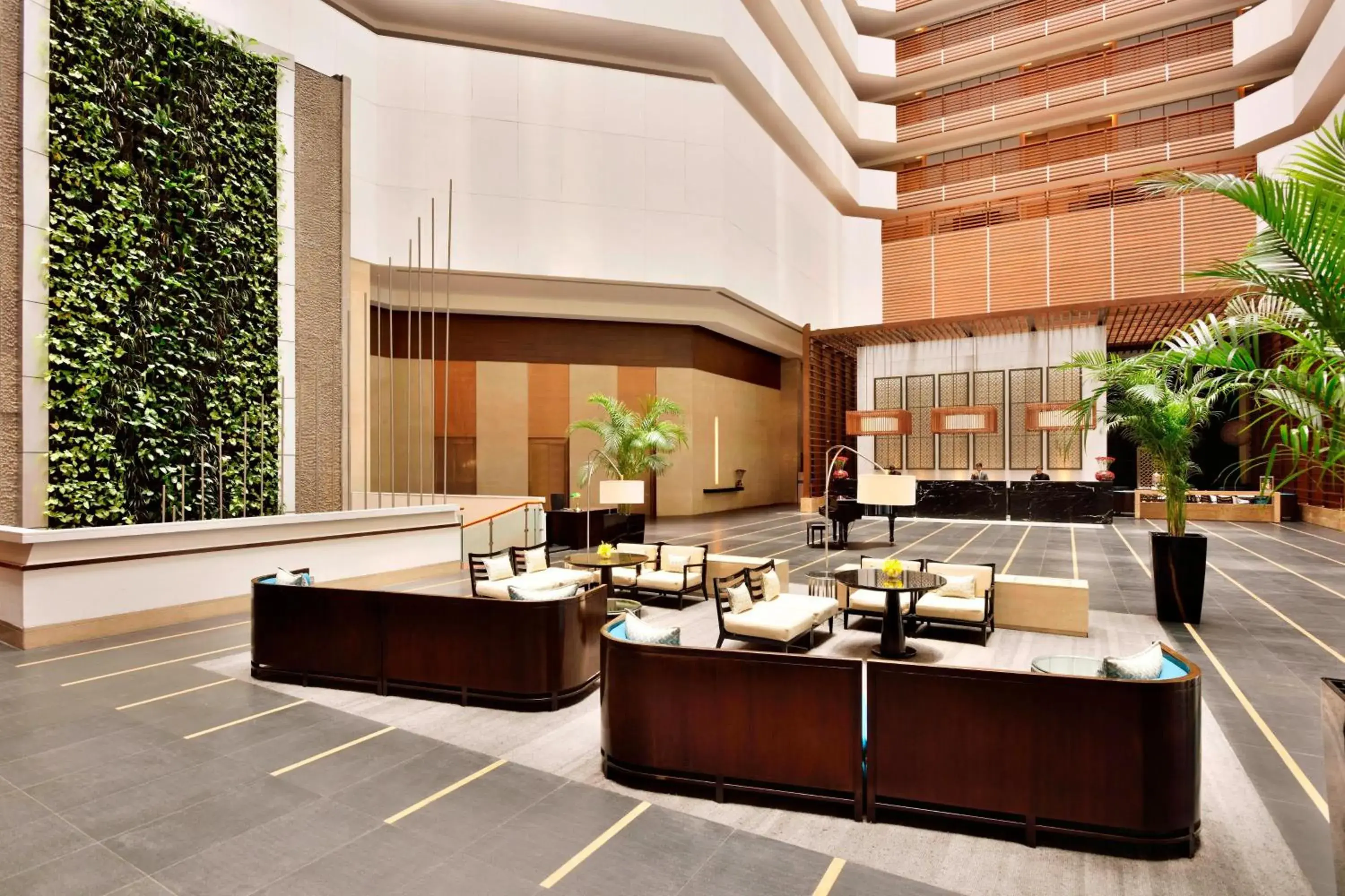 Lobby or reception in The Westin Hyderabad Mindspace