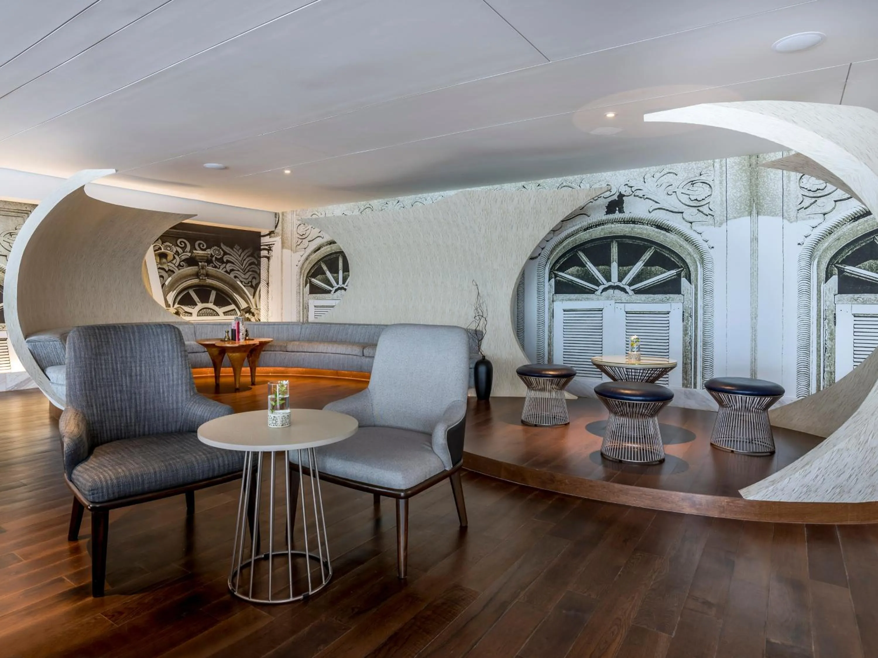 Lounge or bar in Novotel Phuket City Phokeethra