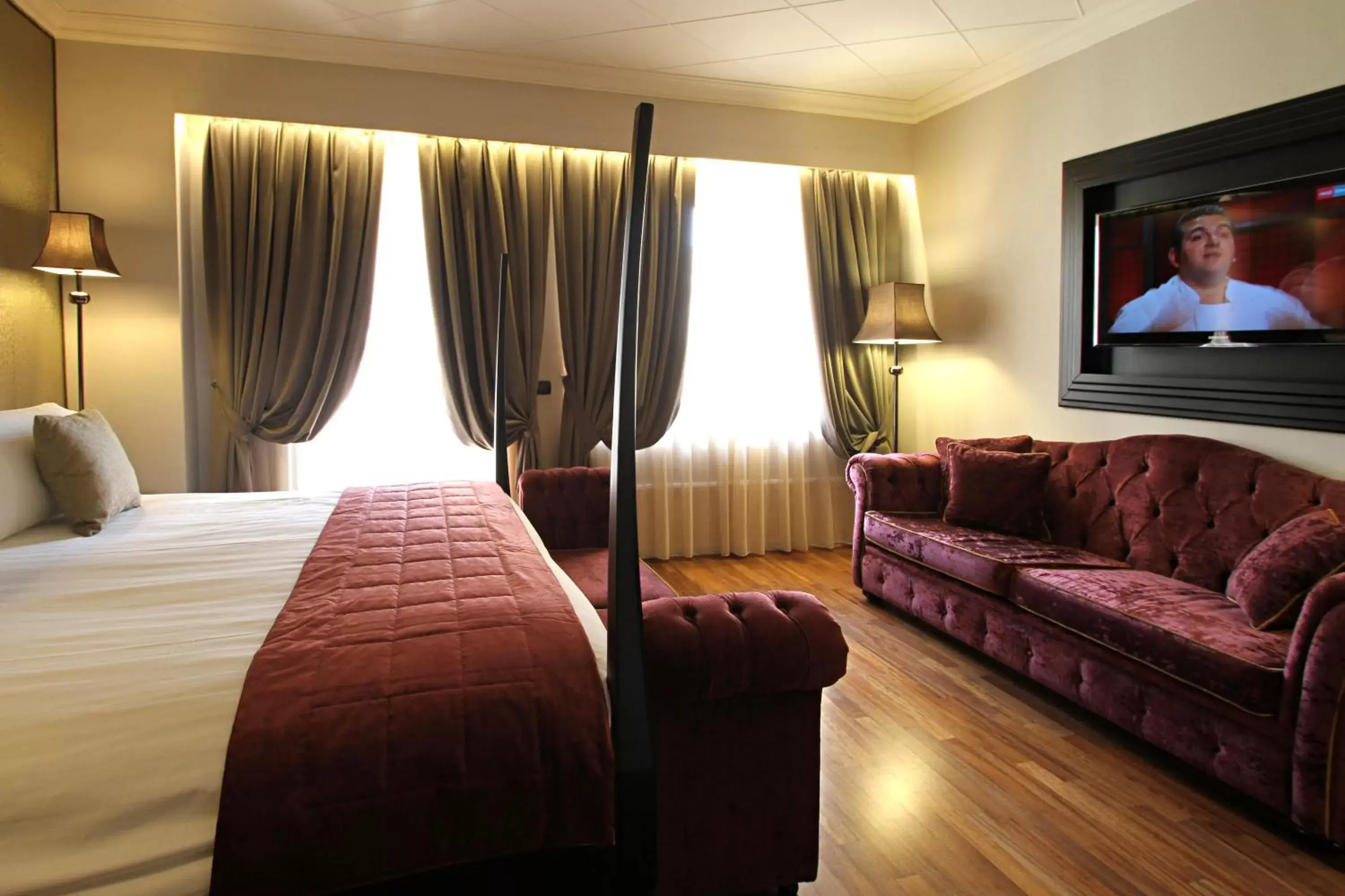 Bedroom in Hotel Milano & SPA***S