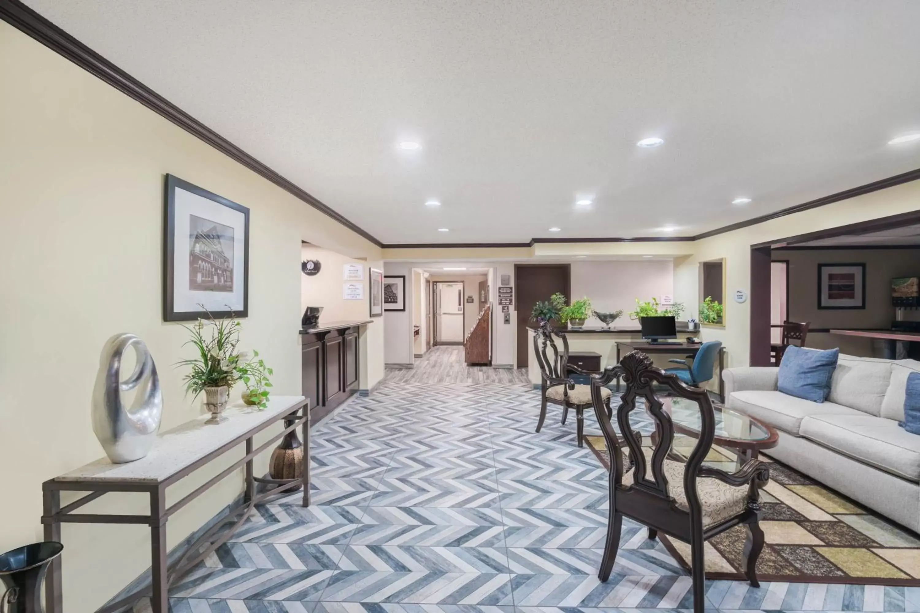 Lobby or reception, Seating Area in Comfort Inn & Suites