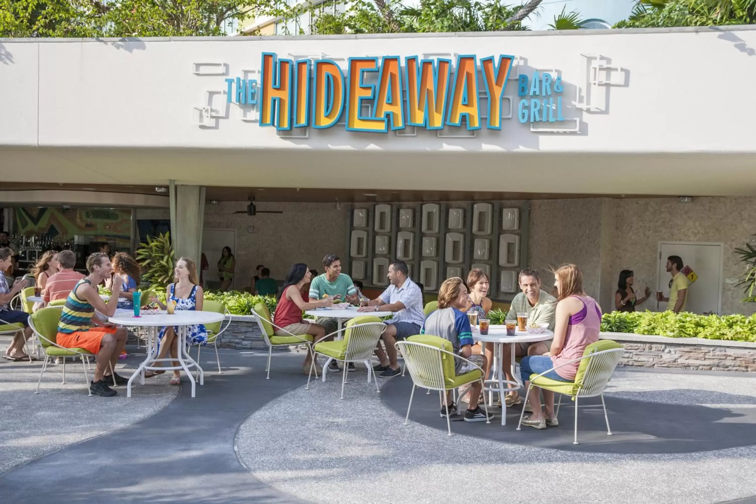 Restaurant/places to eat in Universal's Cabana Bay Beach Resort