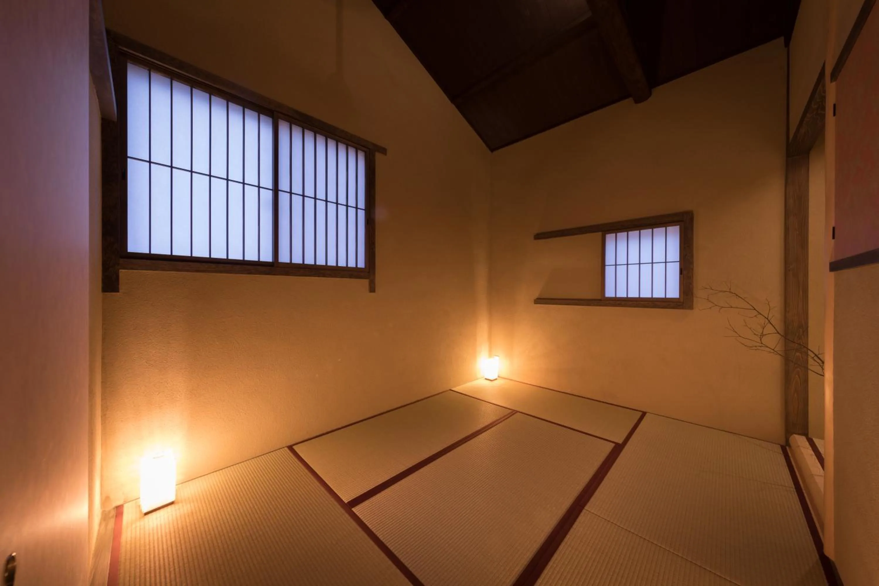 Photo of the whole room in Kiraku Kyoto Gion