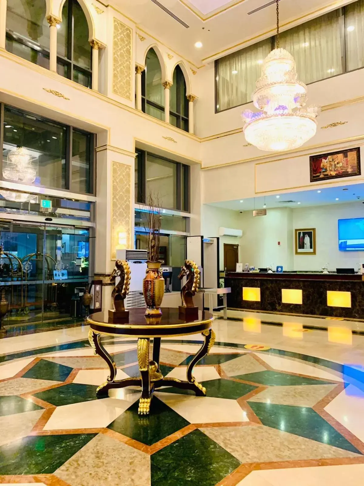 Night, Lobby/Reception in Sapphire Plaza Hotel