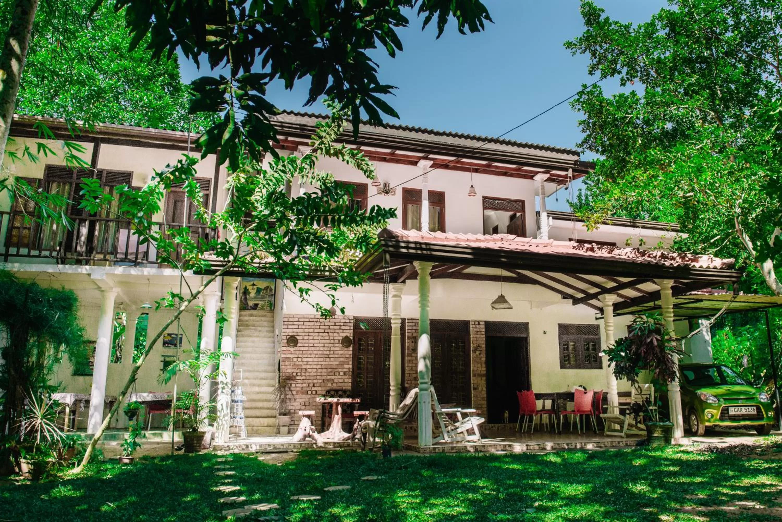 Property building in Kadolana Guest House