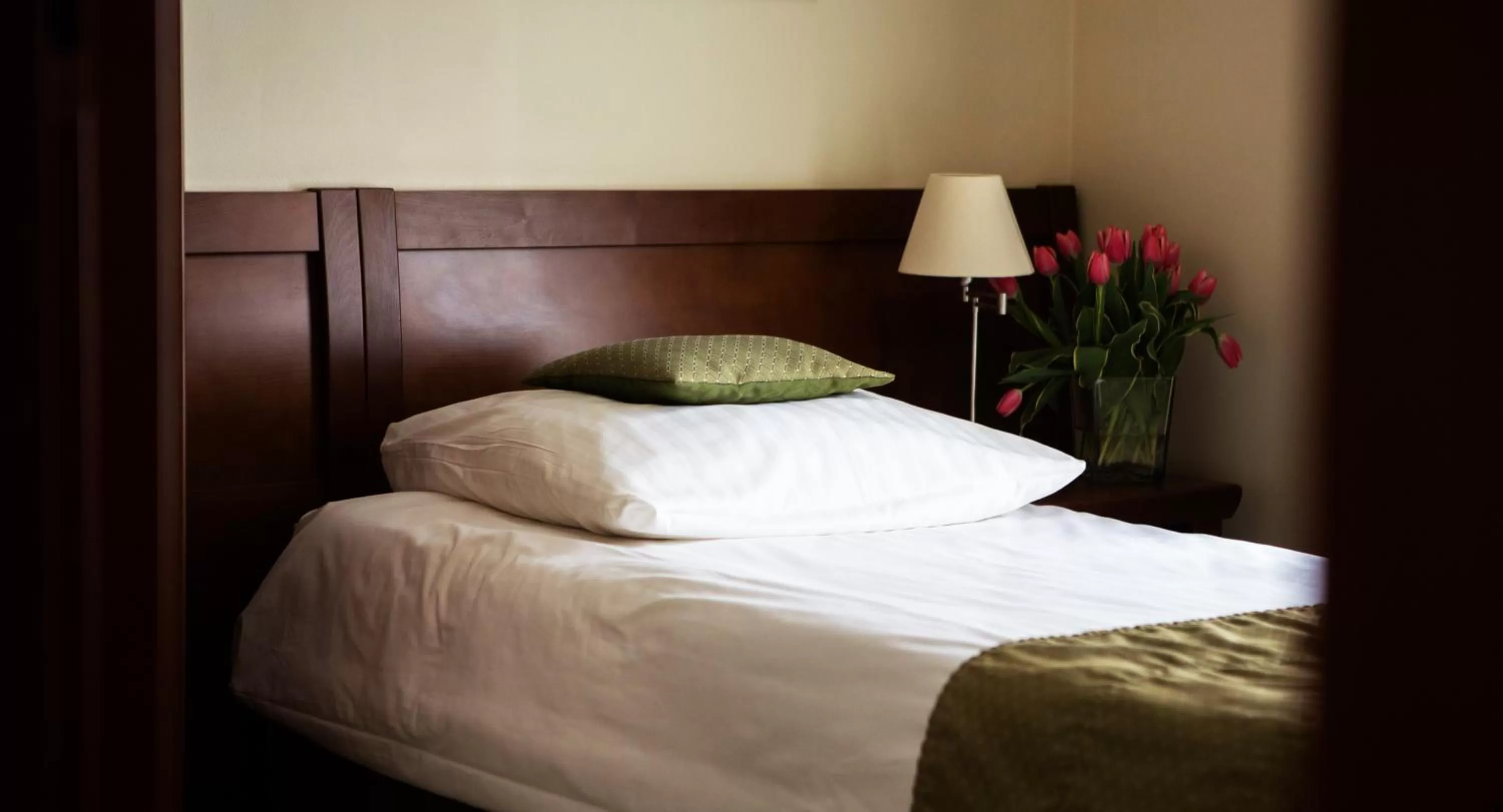 Bedroom, Bed in Villa Palladium