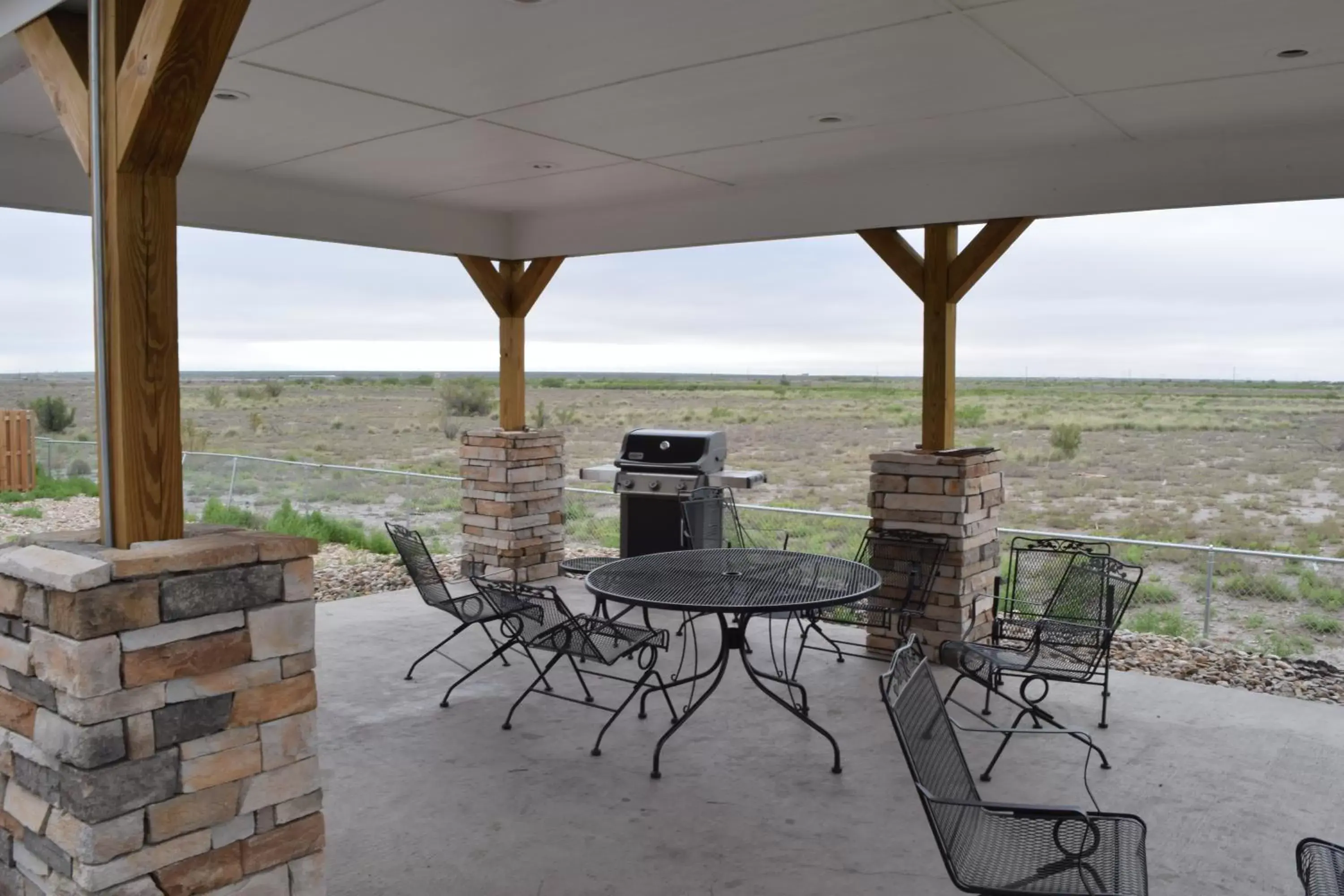 BBQ facilities in Microtel Inn and Suites Pecos