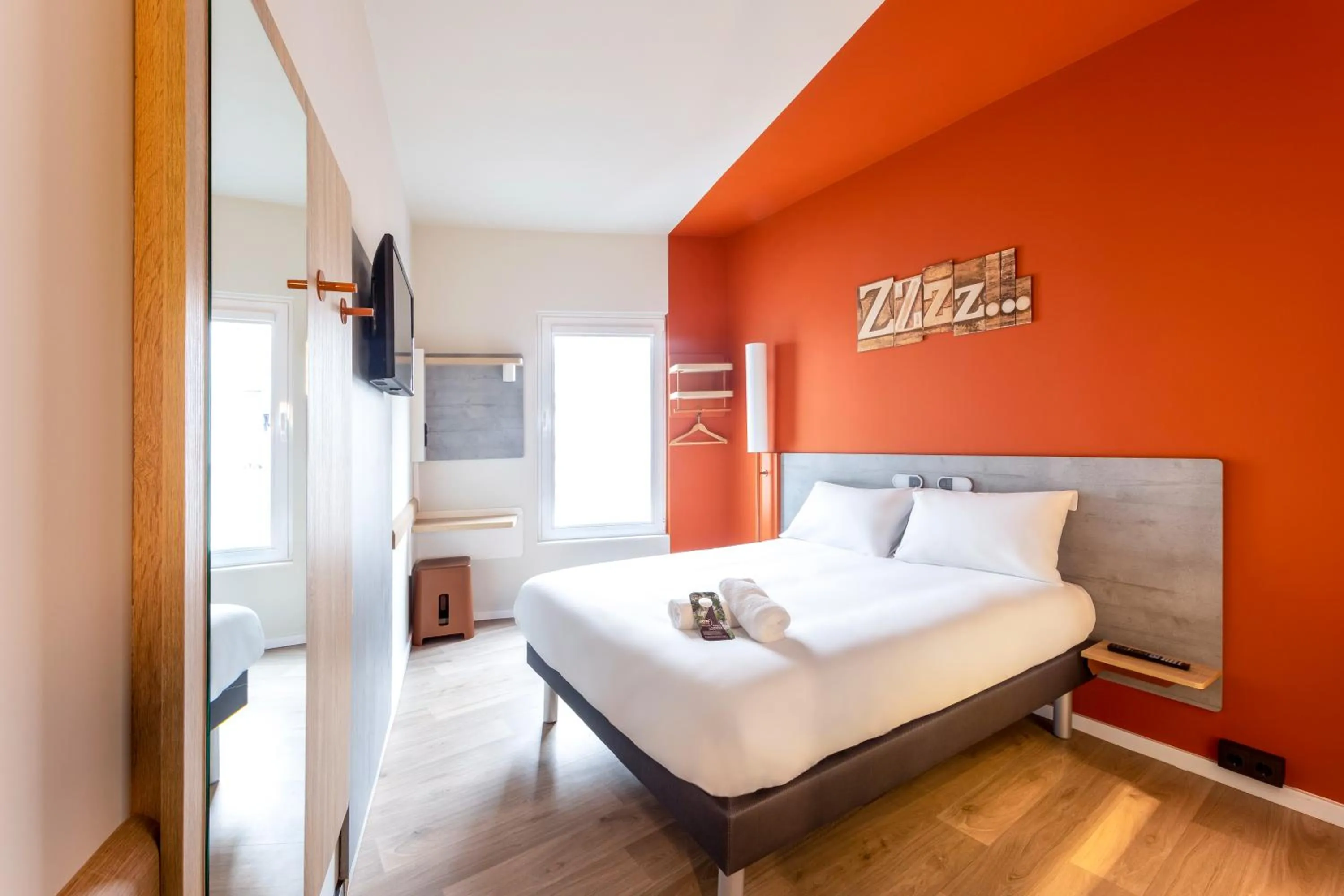 Bed in Ibis Budget Bilbao City