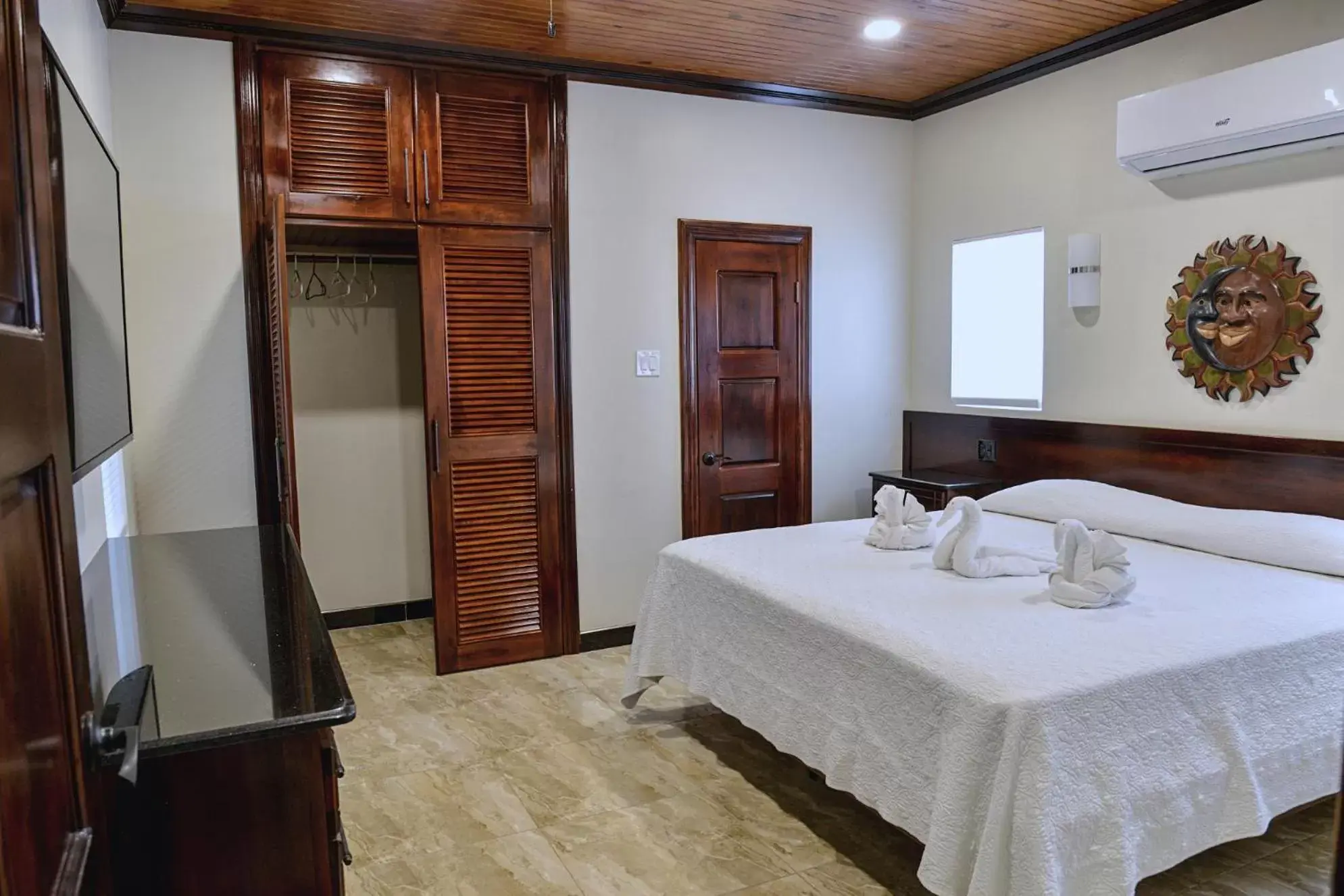 Bedroom, Bed in Beach House Condos, Negril