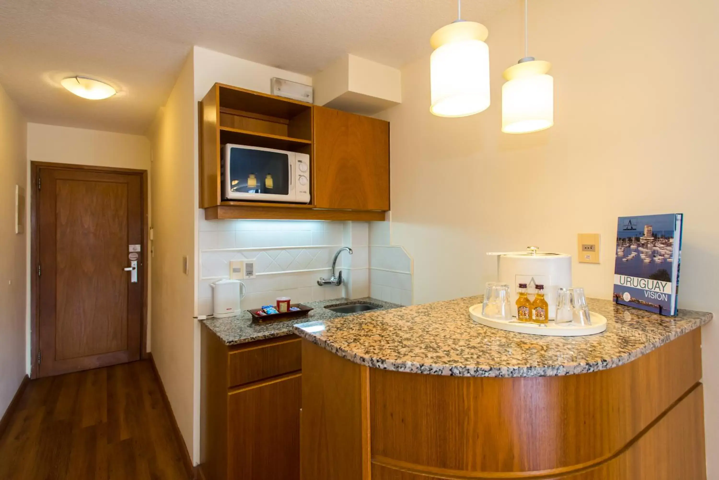 Area and facilities, Kitchen/Kitchenette in Armon Suites Hotel