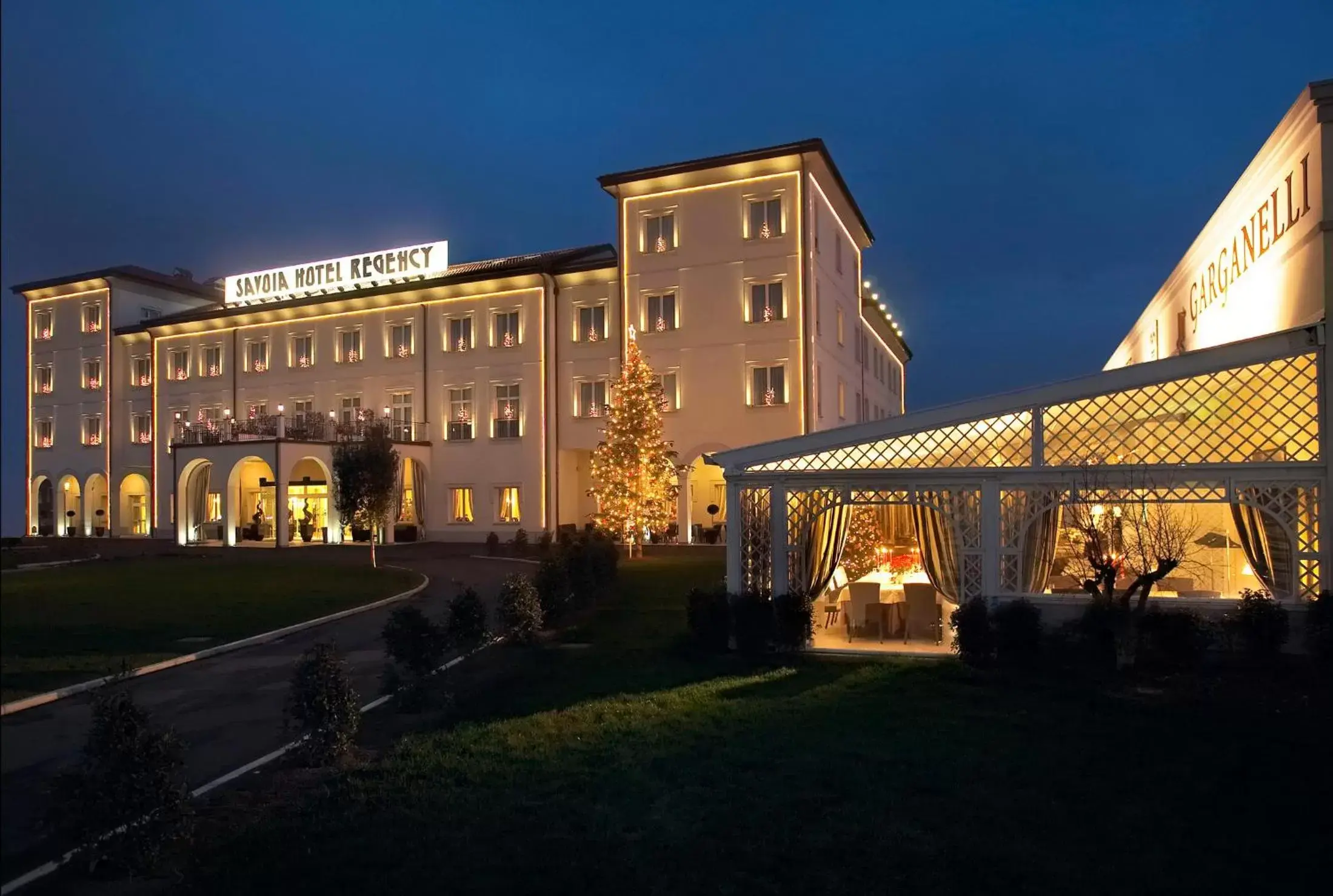 Facade/entrance, Property Building in Savoia Hotel Regency