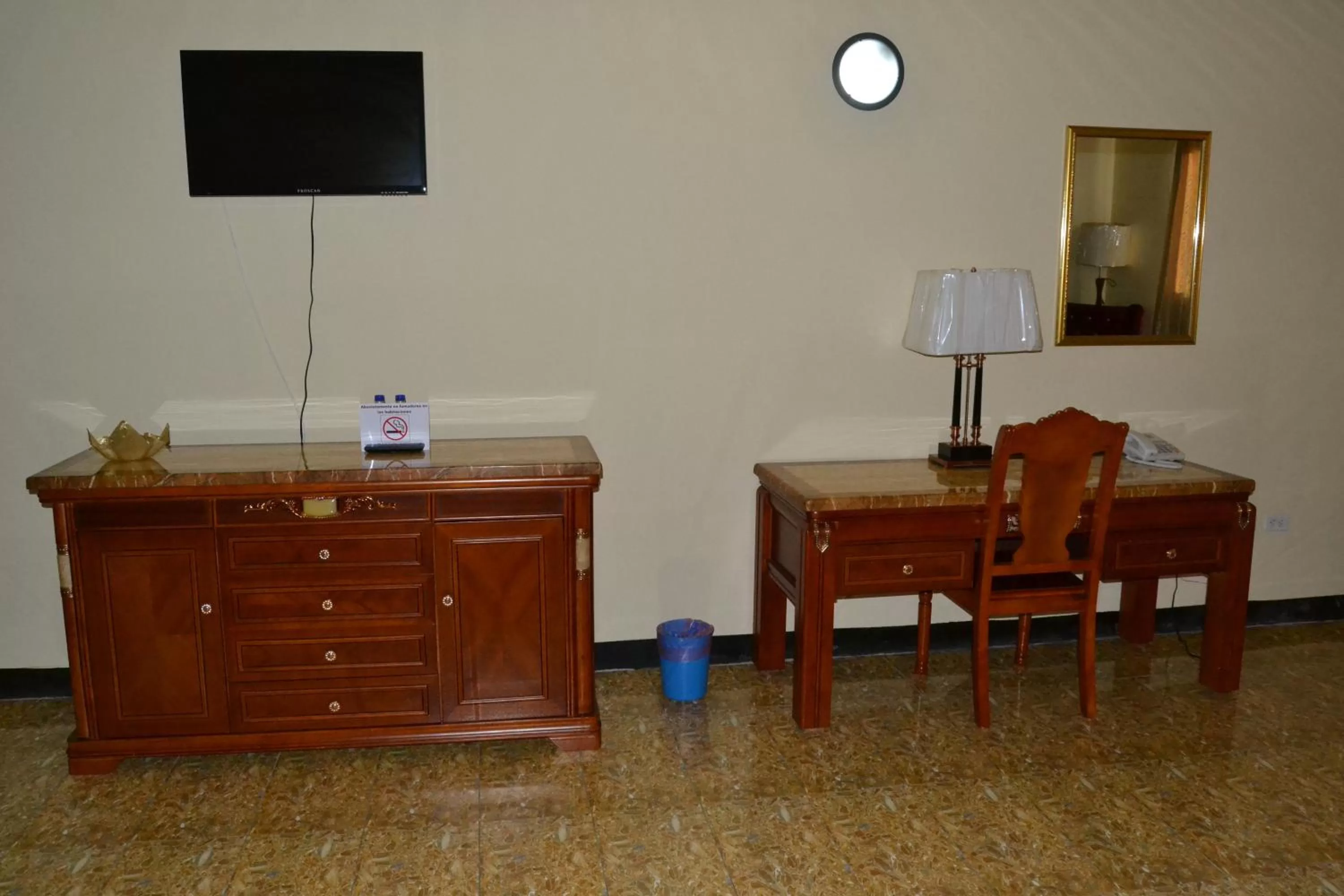 TV and multimedia in Metro Hotel Couva