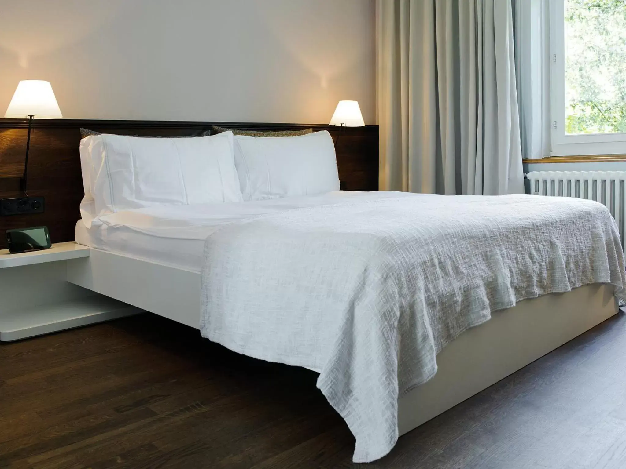 Bed in Design Hotel Plattenhof