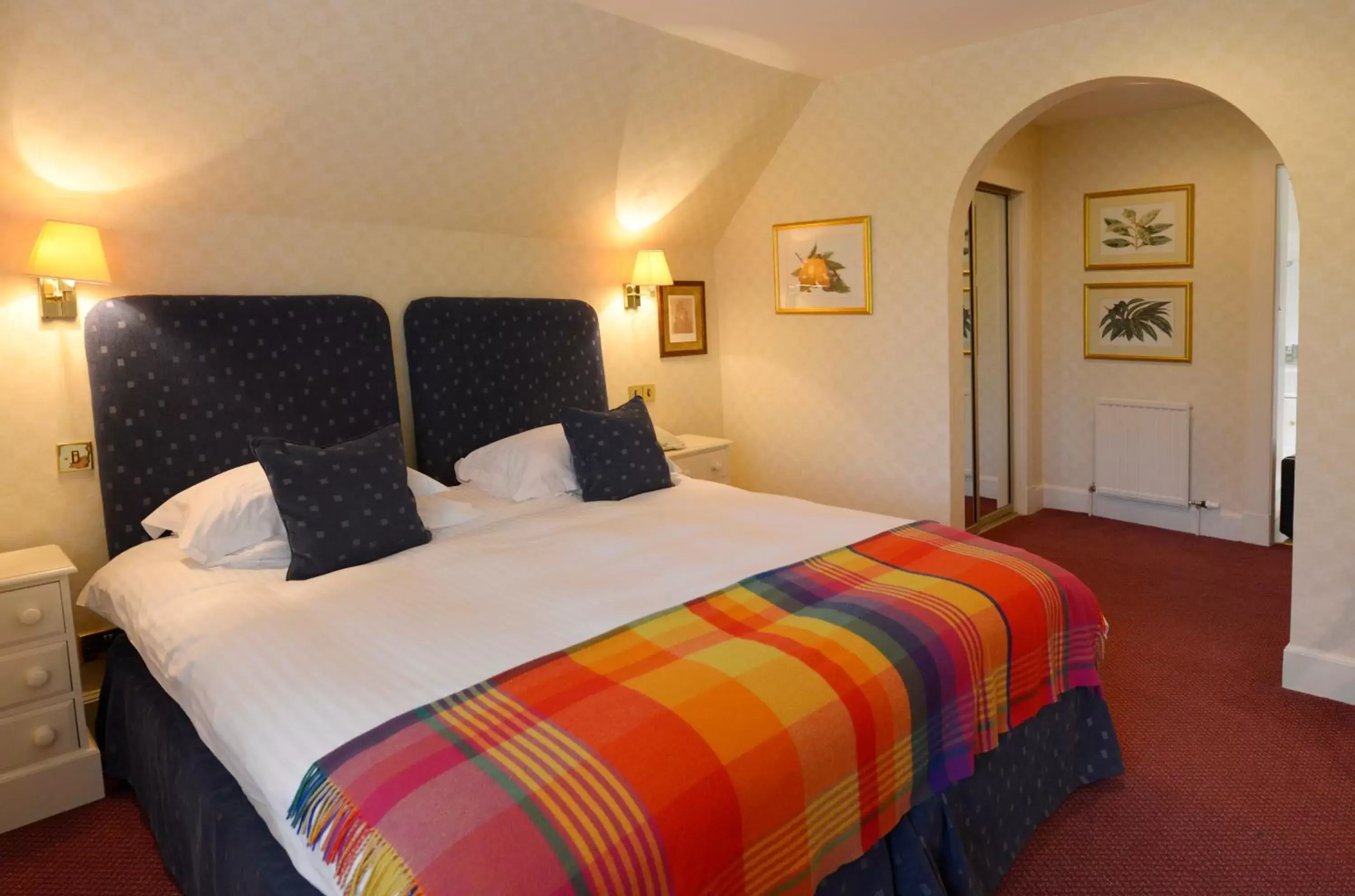 Photo of the whole room, Bed in The Factor's Inn & Factor's Cottage