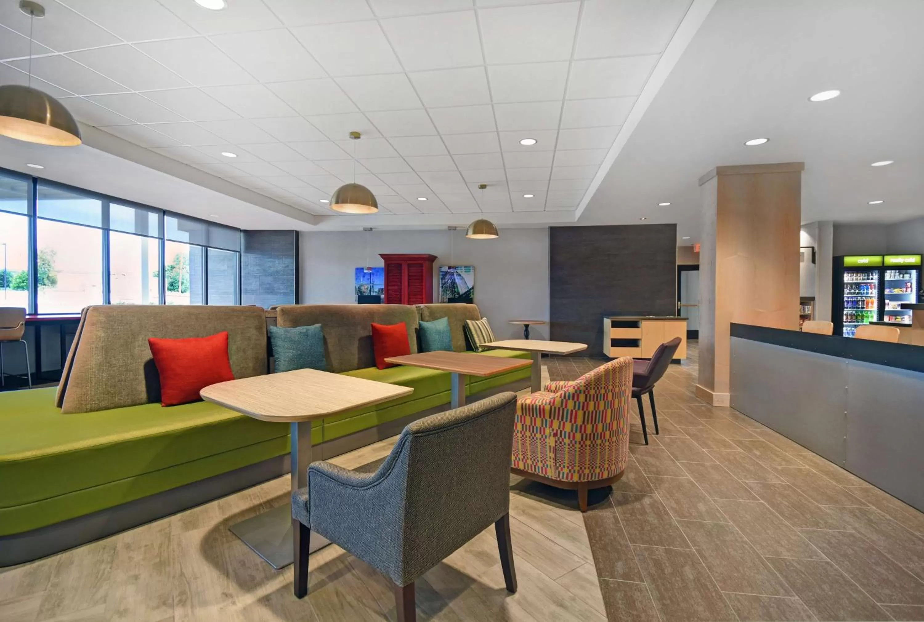 Lobby or reception in Home2 Suites By Hilton Utica, Ny