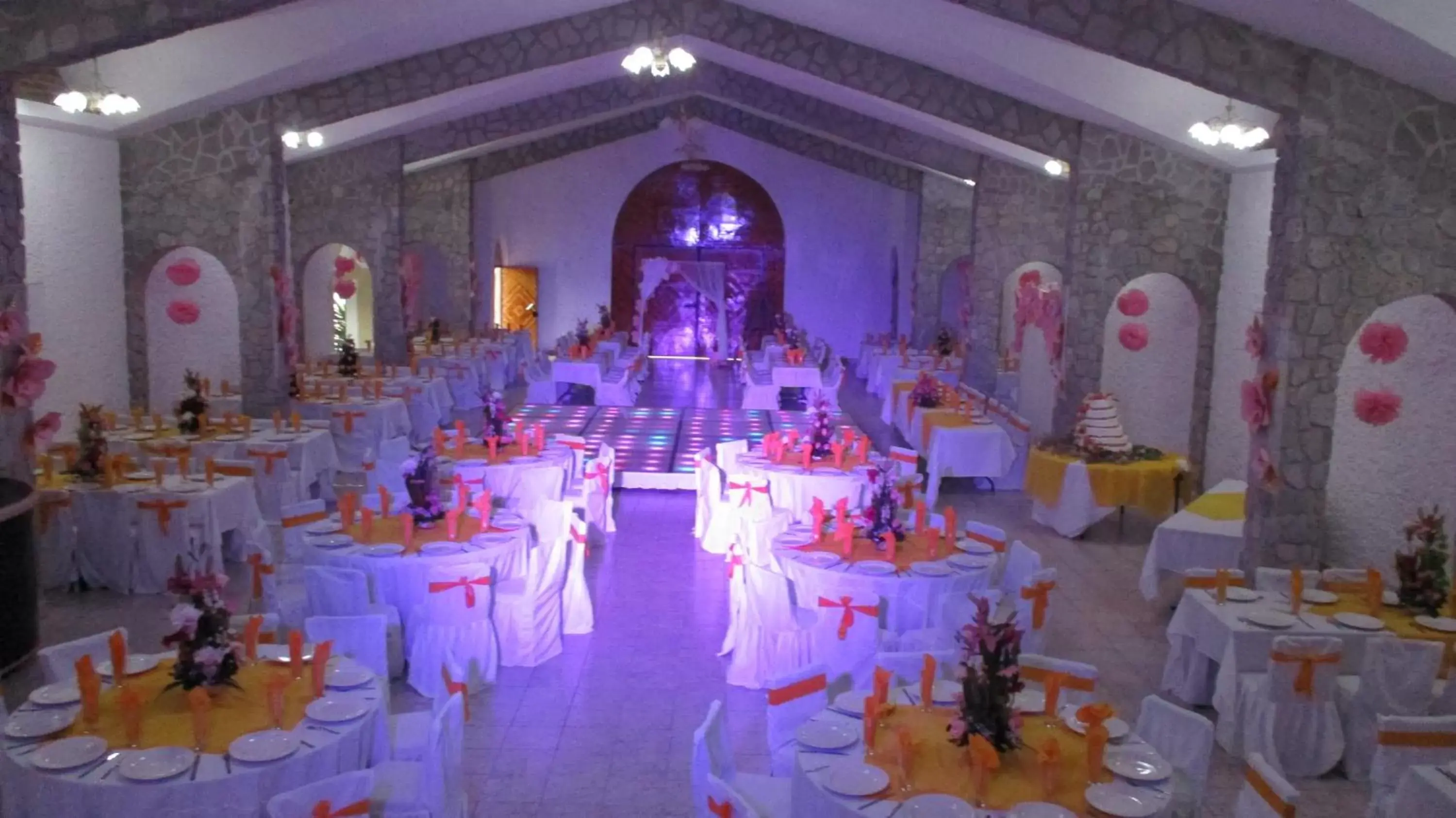Banquet/Function facilities, Banquet Facilities in Hotel Villa Monarca Inn