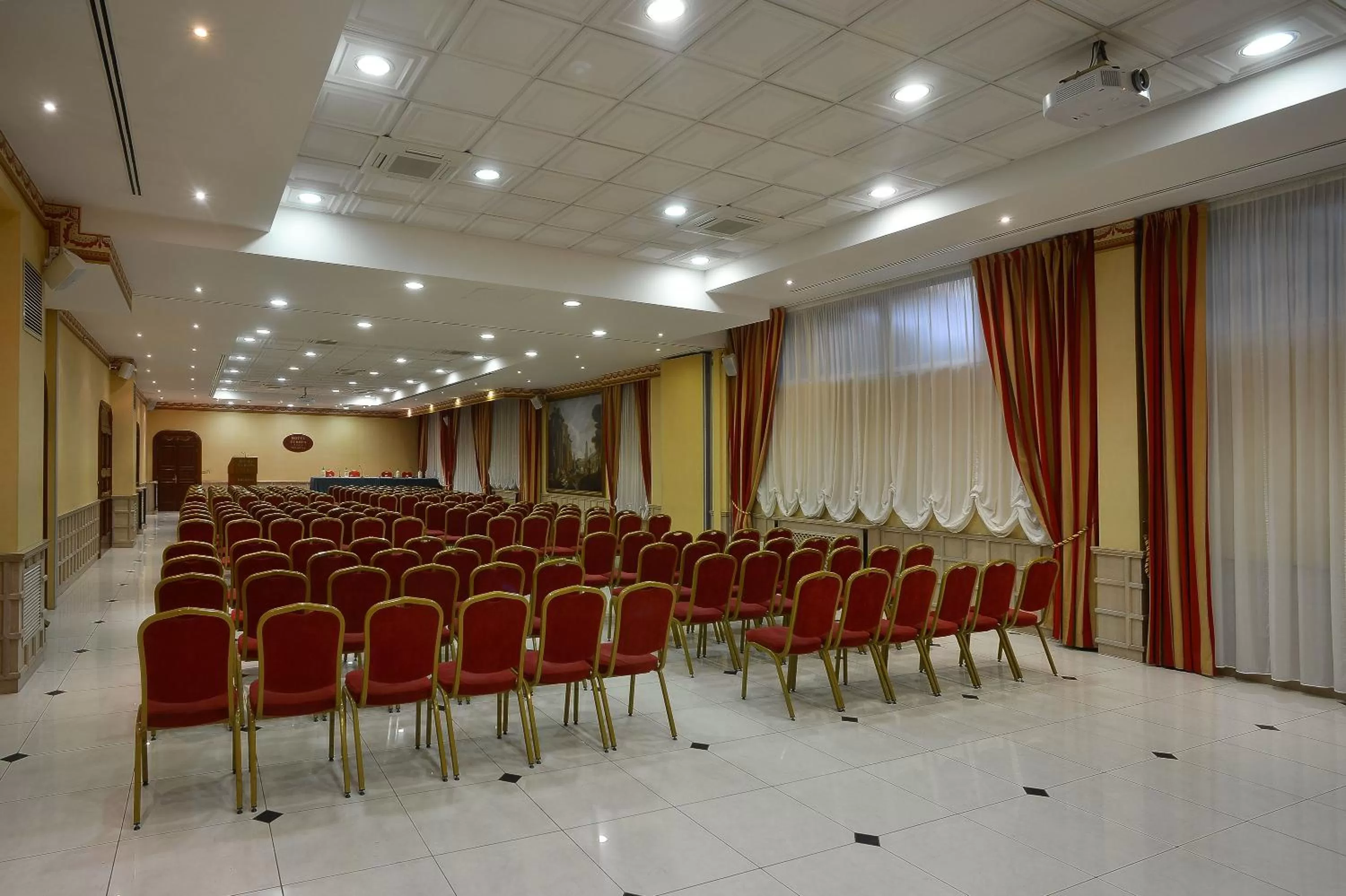 Business facilities in Zanhotel Europa