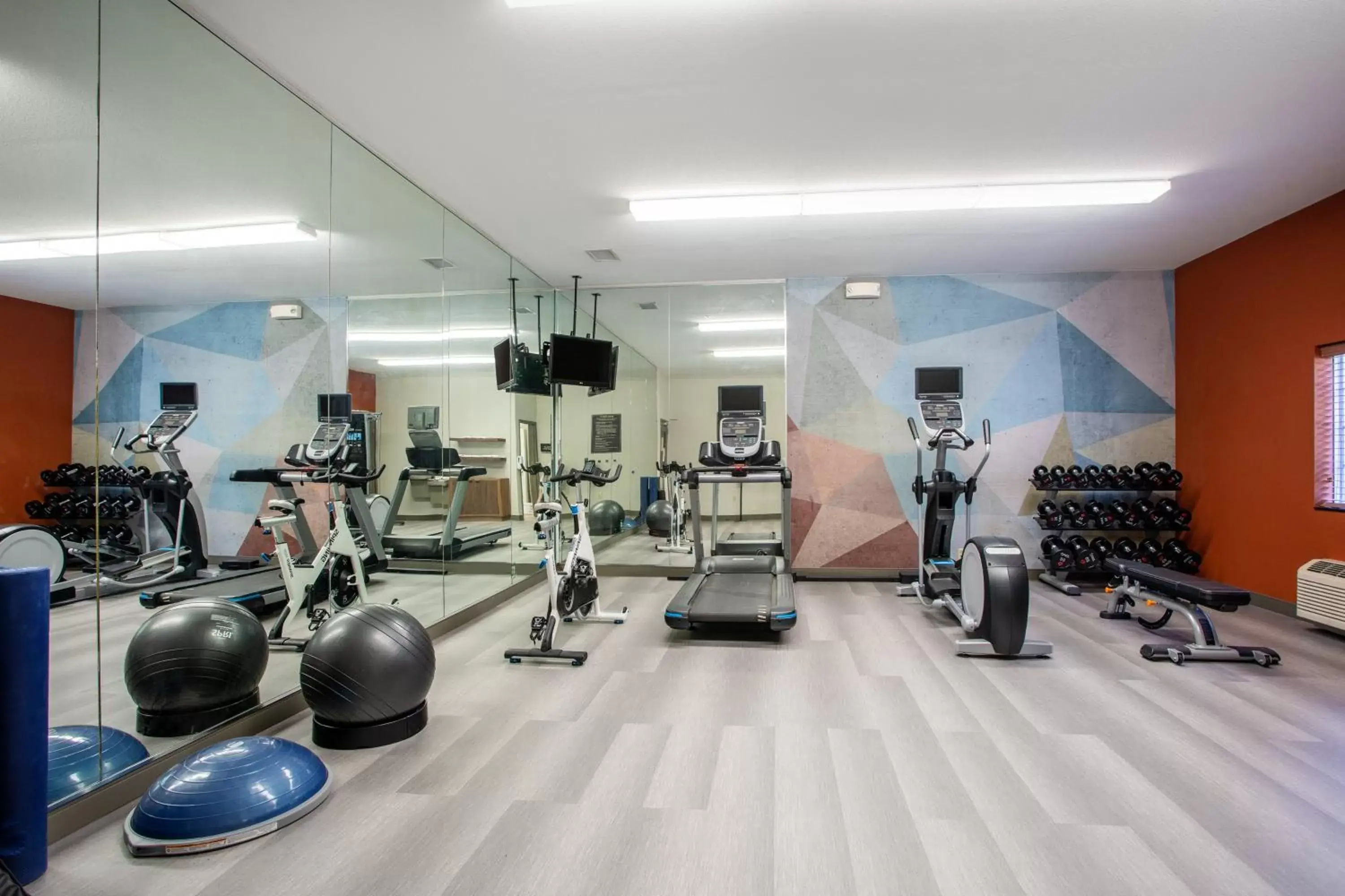 Fitness centre/facilities, Fitness Center/Facilities in Candlewood Suites Apex Raleigh Area, an IHG Hotel