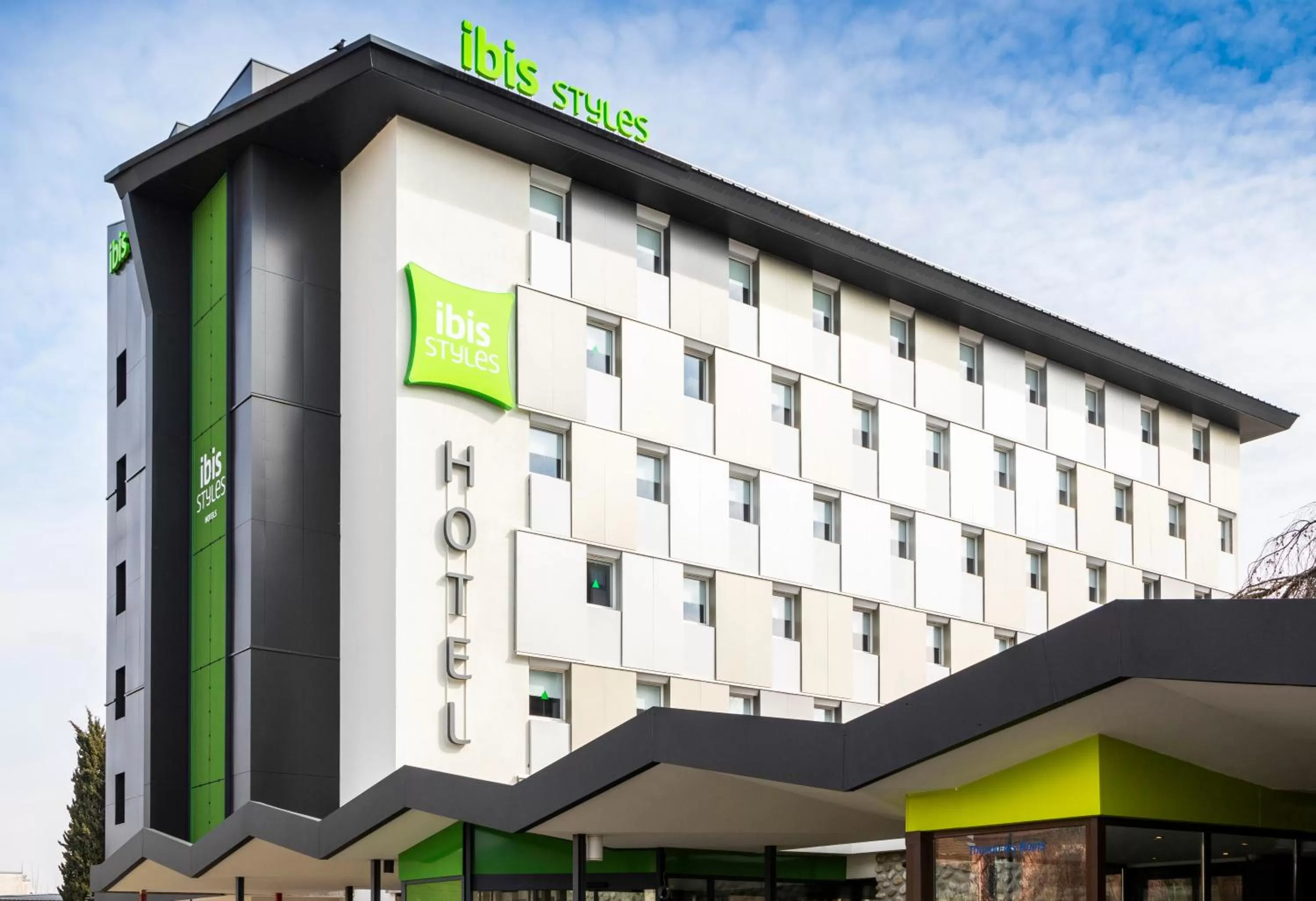 Property building in ibis Styles Thonon-les-Bains